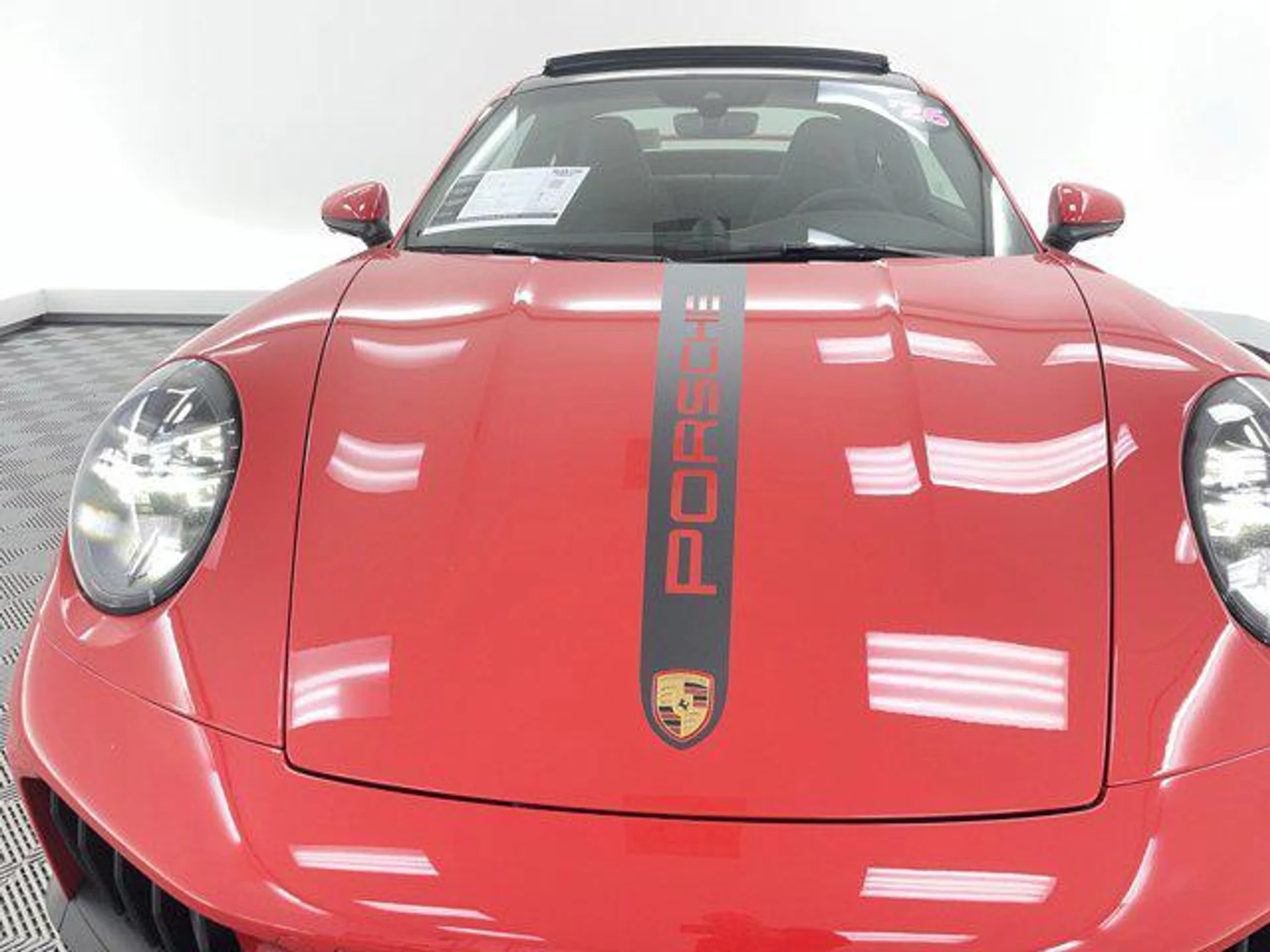 mph026_1751717741_F_Wk_VN_Eh_Wr_A_Td_M_Km_Rn9_D3y_Yl9x0_04fe928442