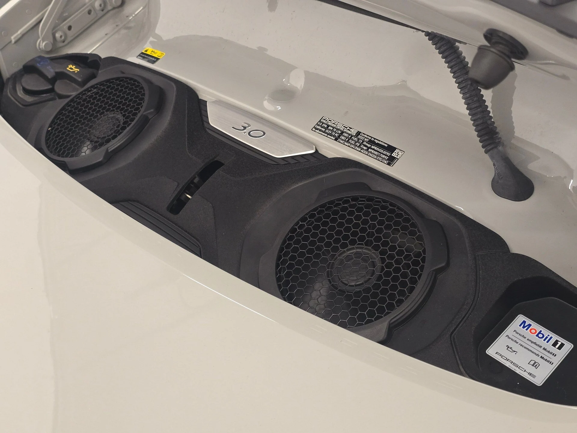 mph026_175411320_09abd72ffa577a385b8eb7b5d228c165x_b54a2ee23c