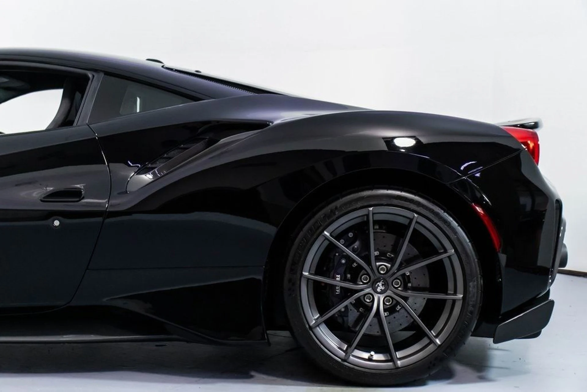 mph026_1758301516_127fac6226f78319f51464b1d869bbdax_1fad39ff0a