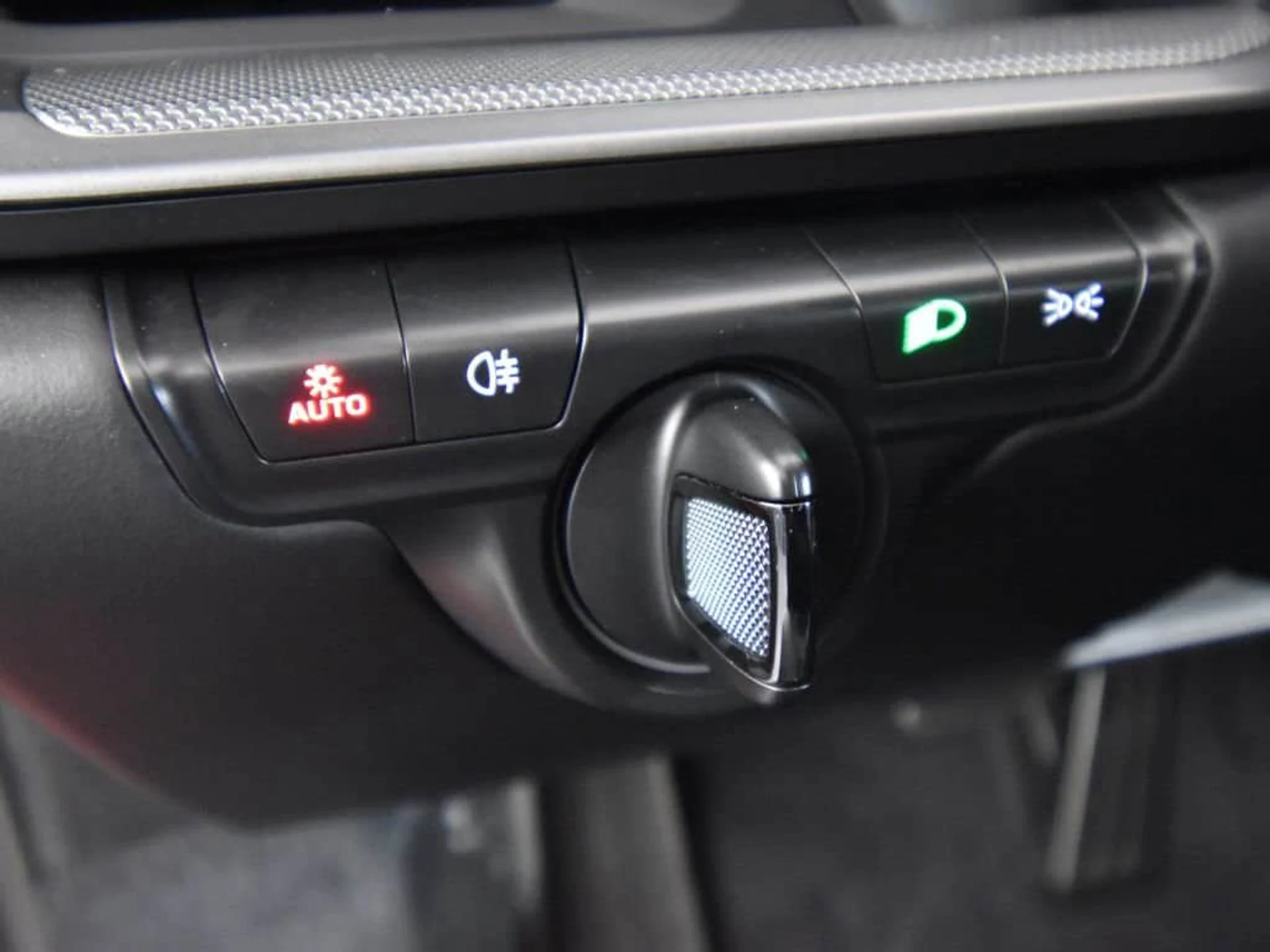 mph026_1759046720_ac610c0b02a7911be688d7346c50b86cx_66a70d4e3e