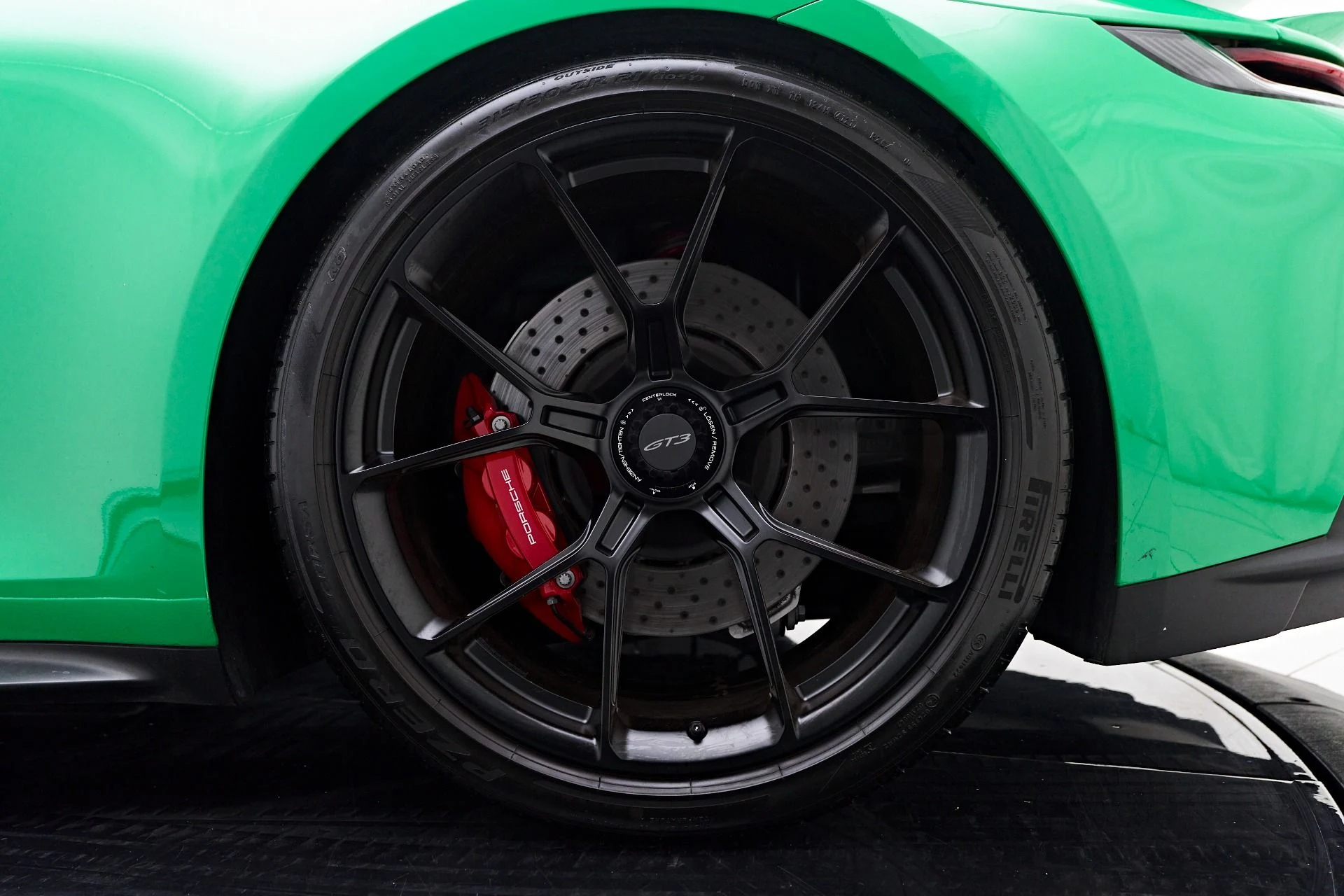 mph026_1764561478_Used_2022_Porsche_911_GT_3_1763574748_246a961d96