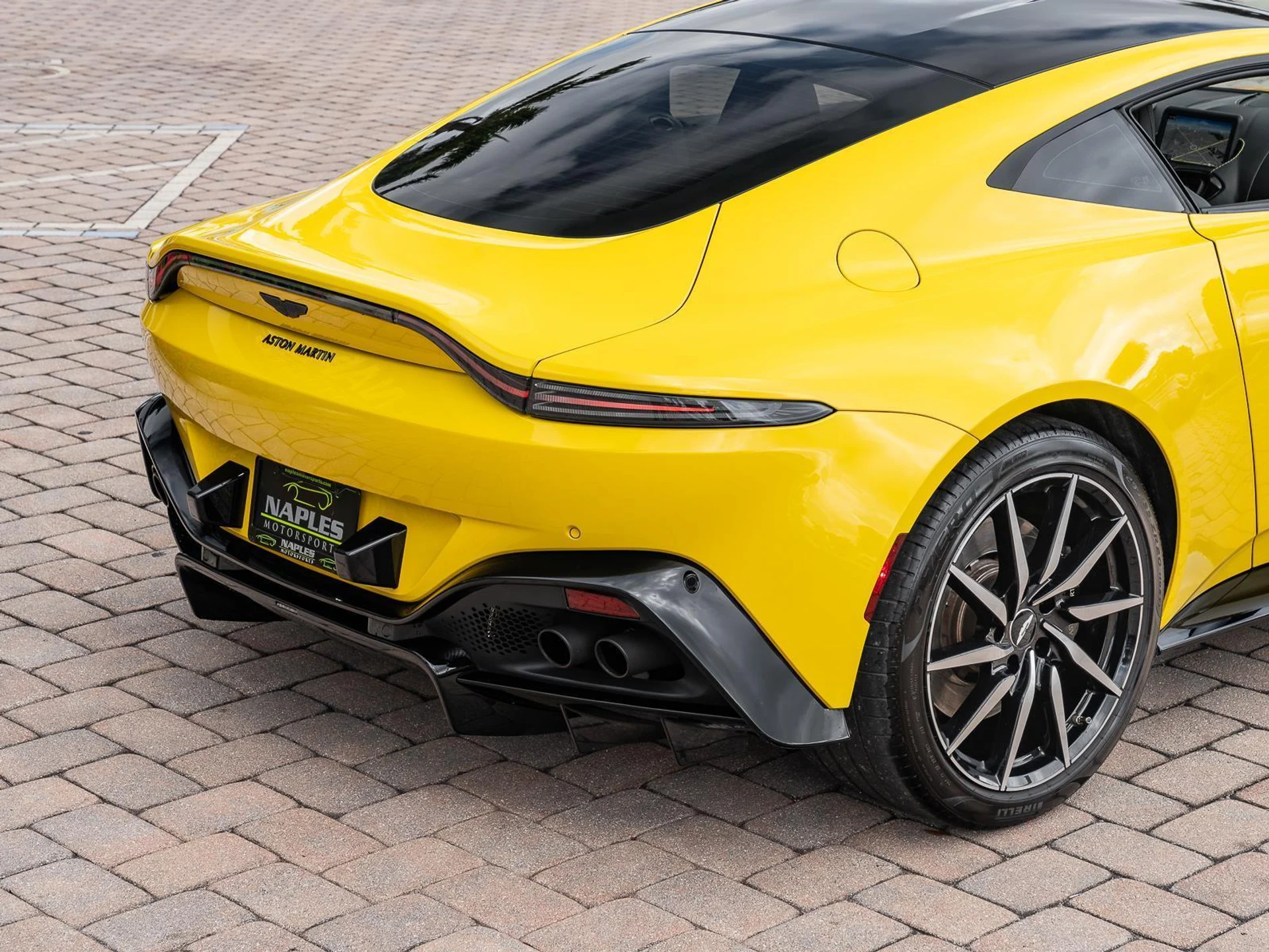 mph026_1767817576_Used_2020_Aston_Martin_Vantage_Coupe_1775769074_1ec80c7ba1