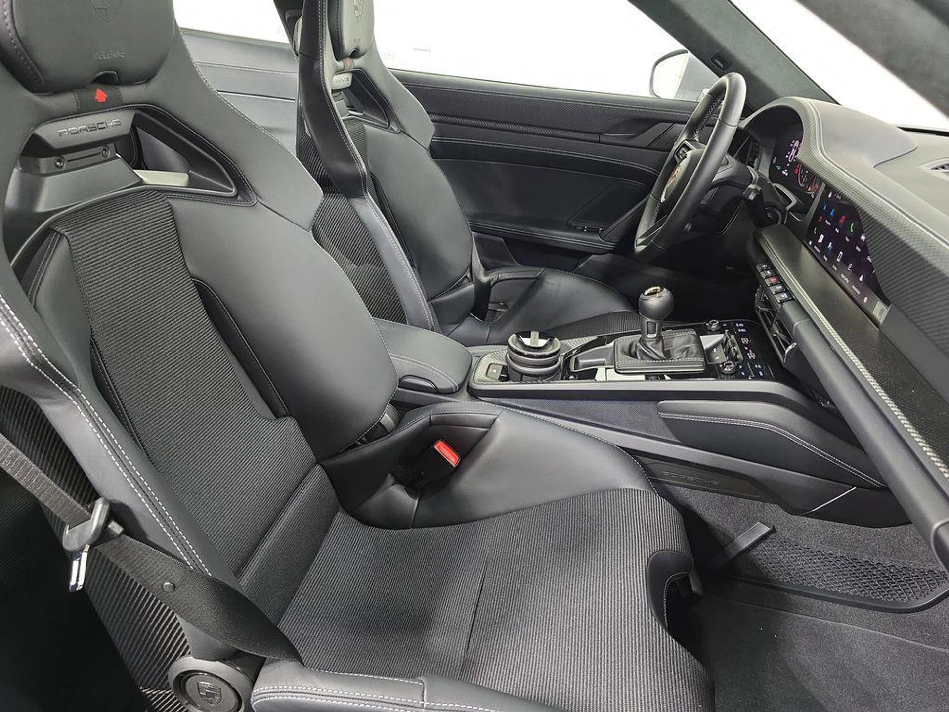 mph026_1769601021_e0xw_WIU_1_Ce3_G1r0de9ok_O_Zxz_Xh0_a067f37318