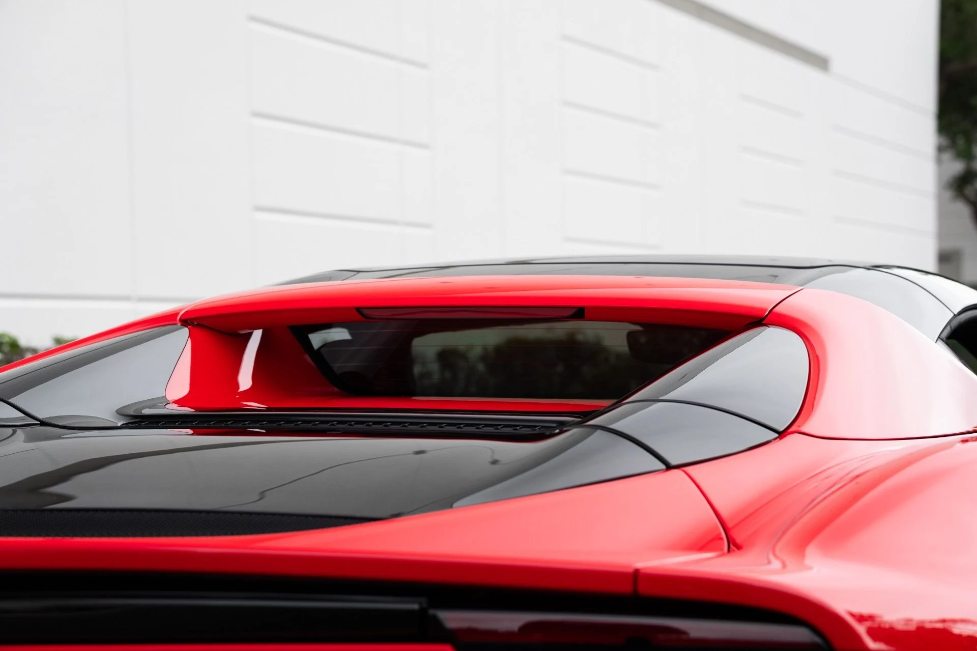 mph026_1786424126_Used_2024_Ferrari_296_GTS_1776982815_11ecf18903