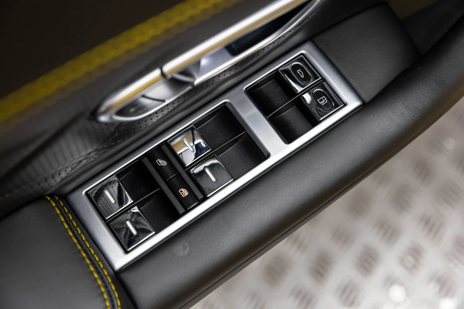 mph026_1789452922_27_46e5662295