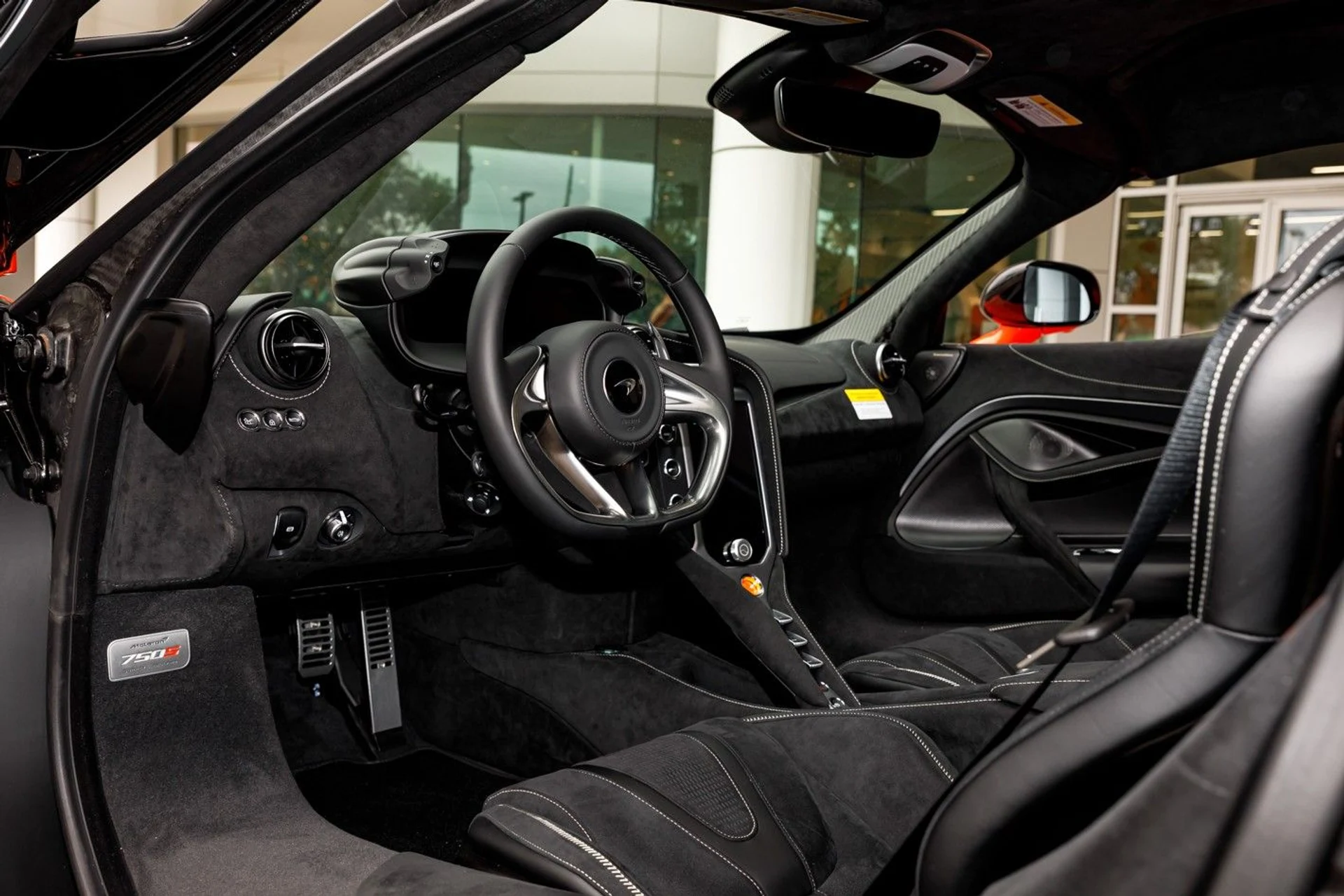 mph026_1791086023_628_p27_l_3734dafb58