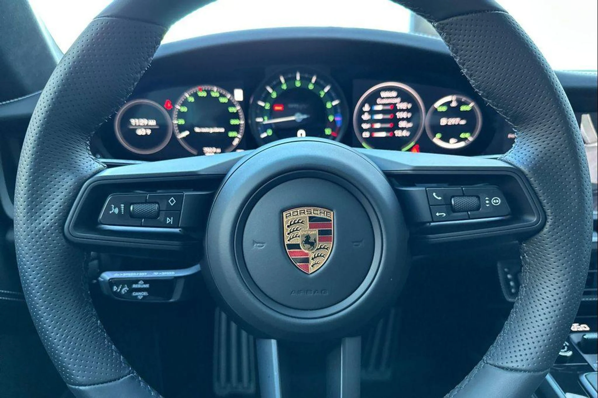 mph026_179270091_l_Yv0_N_Leg_LWQV_Bwgjwp_Dl_YW_Qvzs_M_0c6d11670a