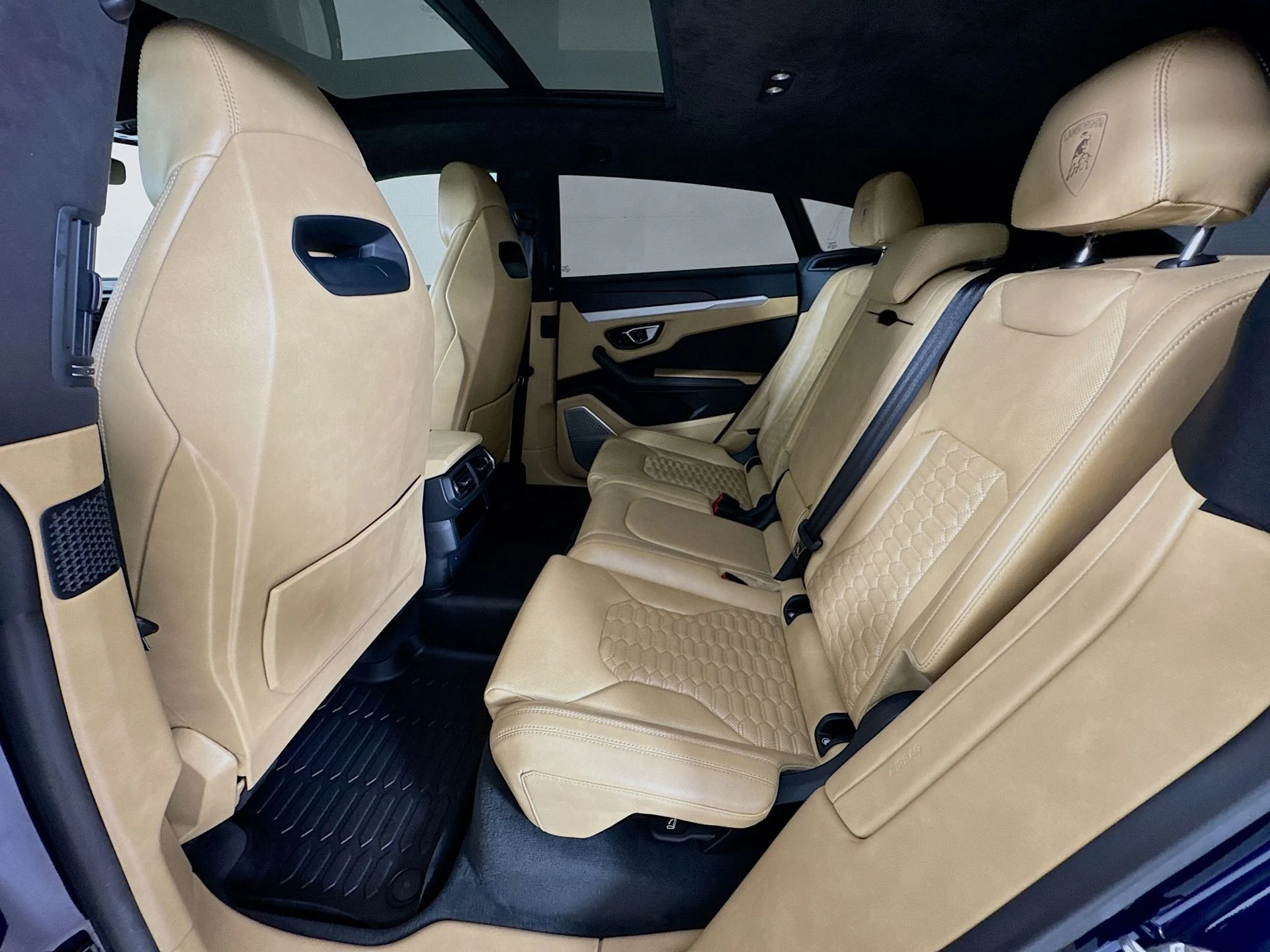 mph026_179880900_c4191144883f7dcf883e2cdd36ac5351x_4b11acf98b