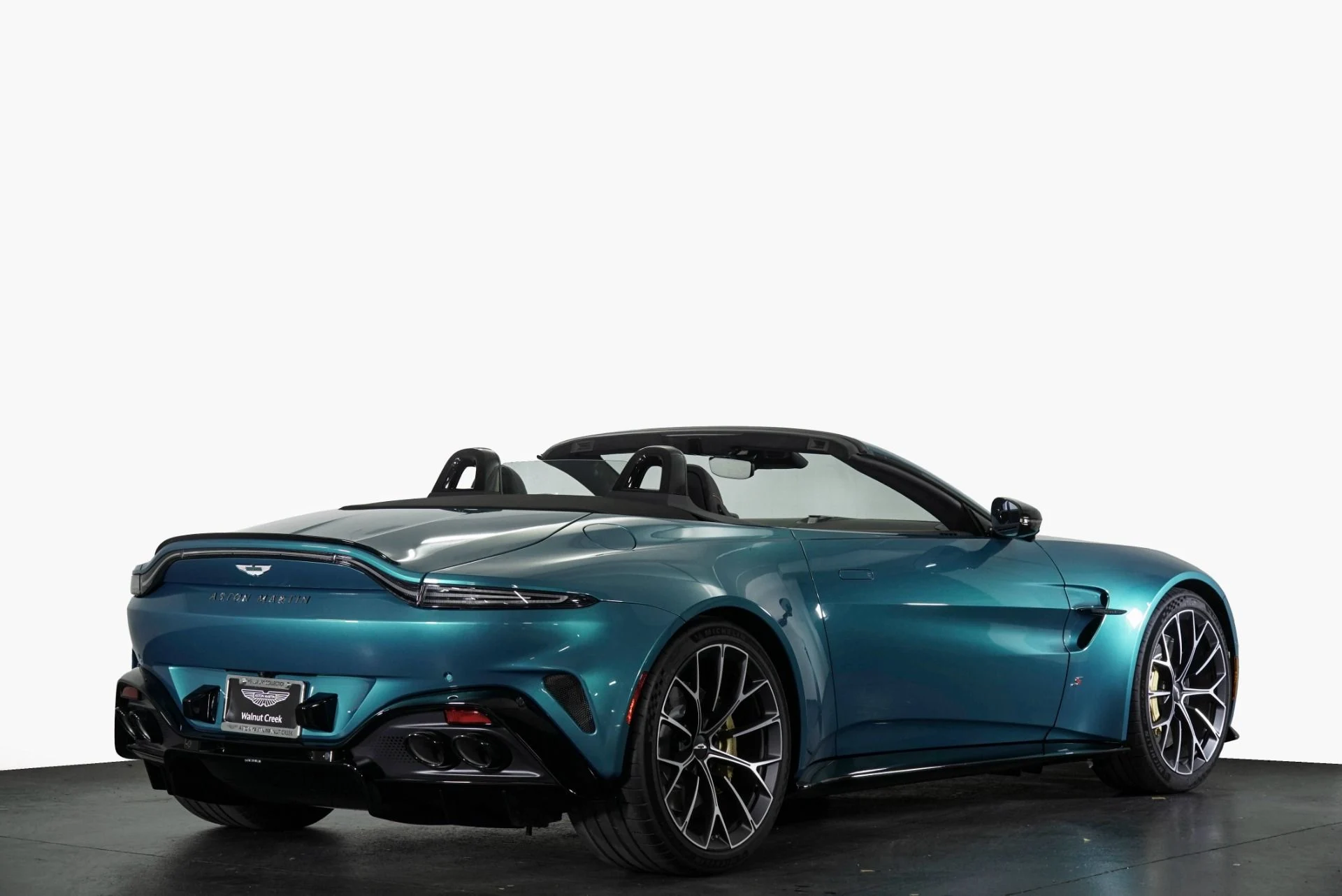 mph026_1799208654_New_2026_Aston_Martin_Vantage_S_1768453655_97dc9c1e1e