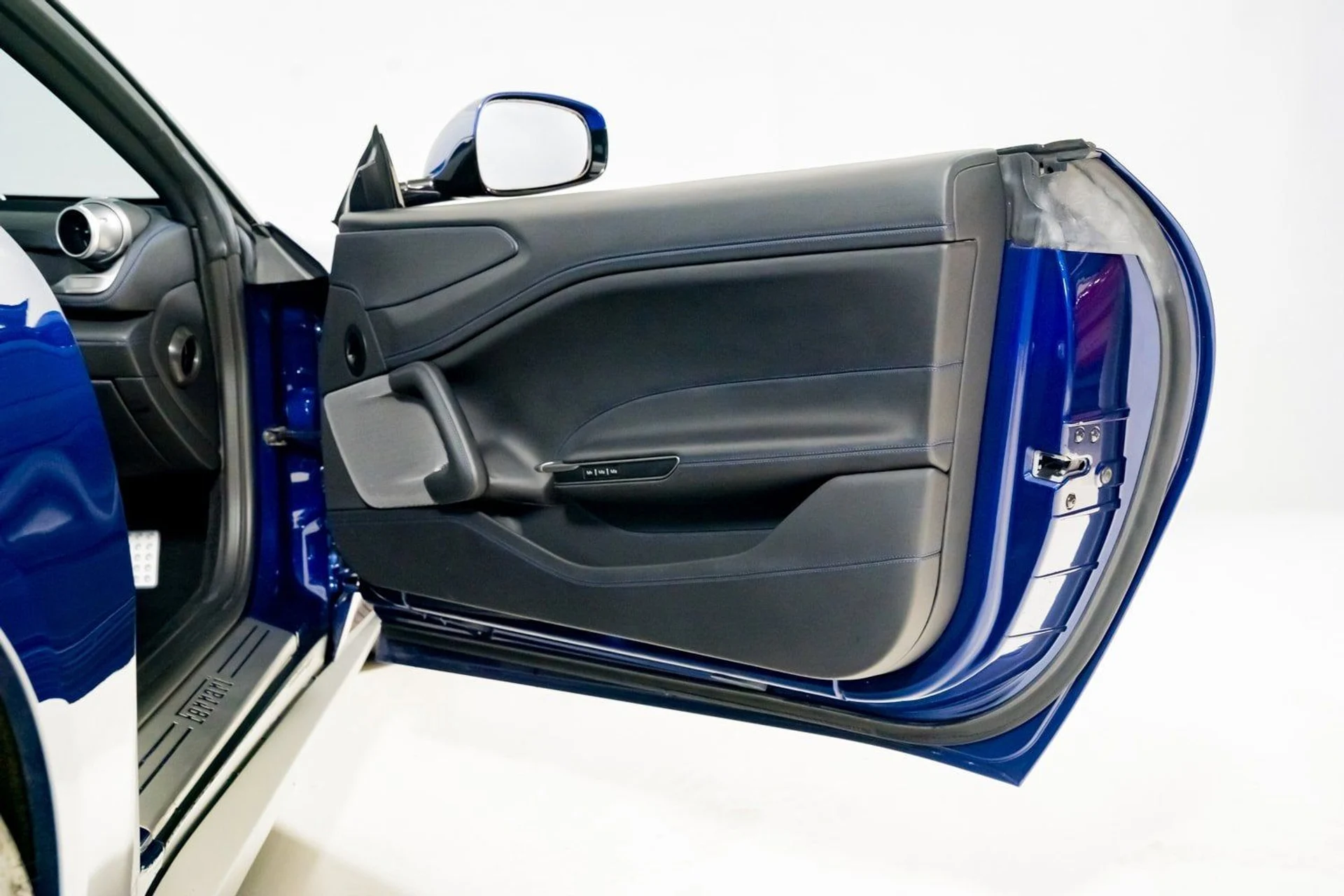 mph026_1805311203_43189f0d130644b49deb0fb093d86bf4_2bc282923c