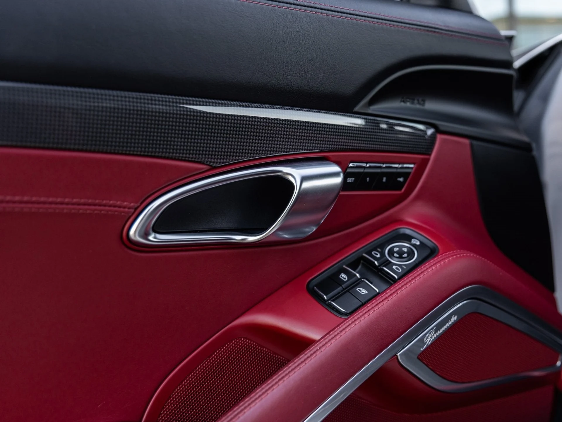 mph026_1809497899_27_53b280e699