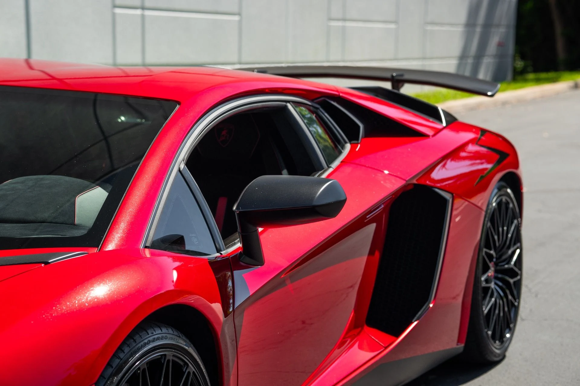 mph026_1811542001_Used_2016_Lamborghini_Aventador_LP_750_4_SV_1760392295_4f0cbbd93c