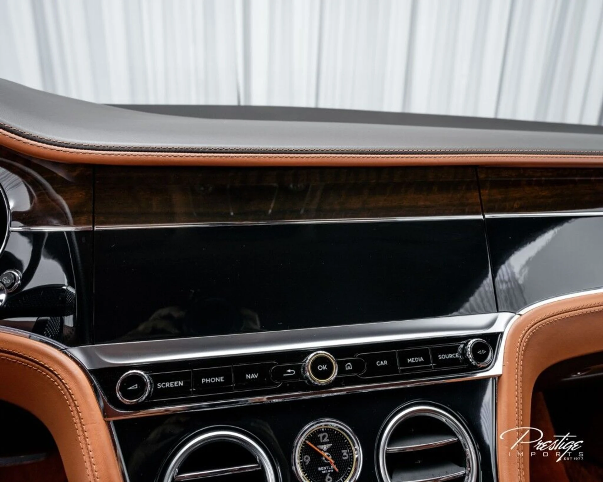 mph026_1815033378_c7e9fbf32741965a815dc493b8f8b0b9_aad278d177