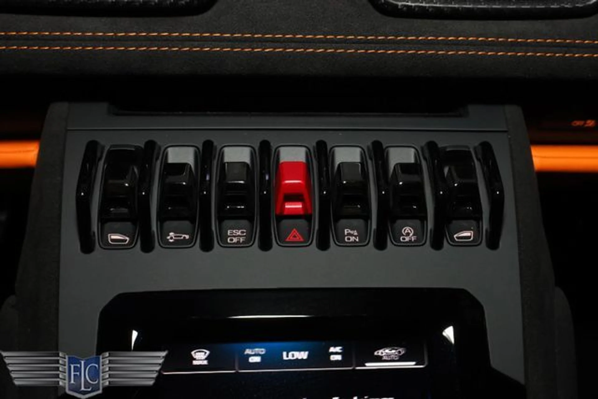 mph026_1821100503_used_2023_lamborghini_huracan_tecnica_coupe_6305_23081999_31_640_1e2403479e