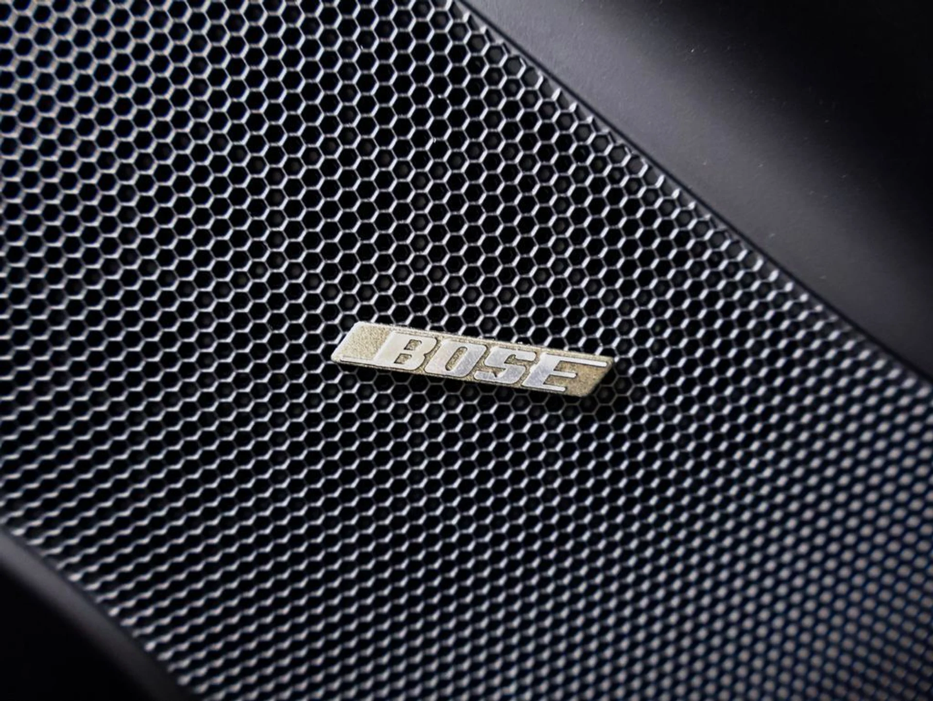 mph026_1822225814_a52bc27bdd7803726412542e0d3182e2x_77165955b3