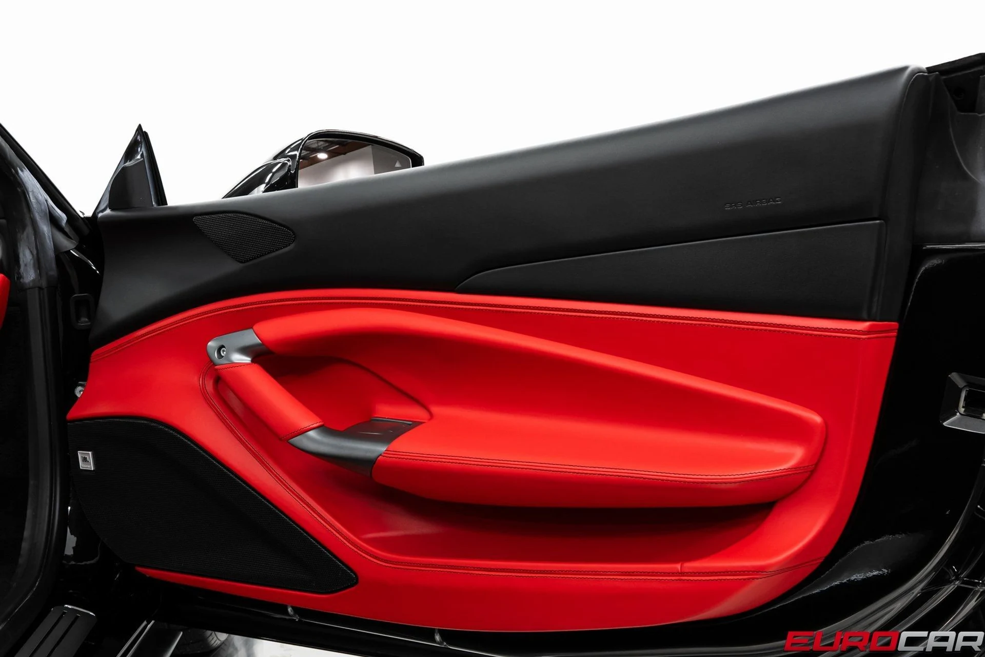 mph026_1825961416_image_27_fa5e557a7f