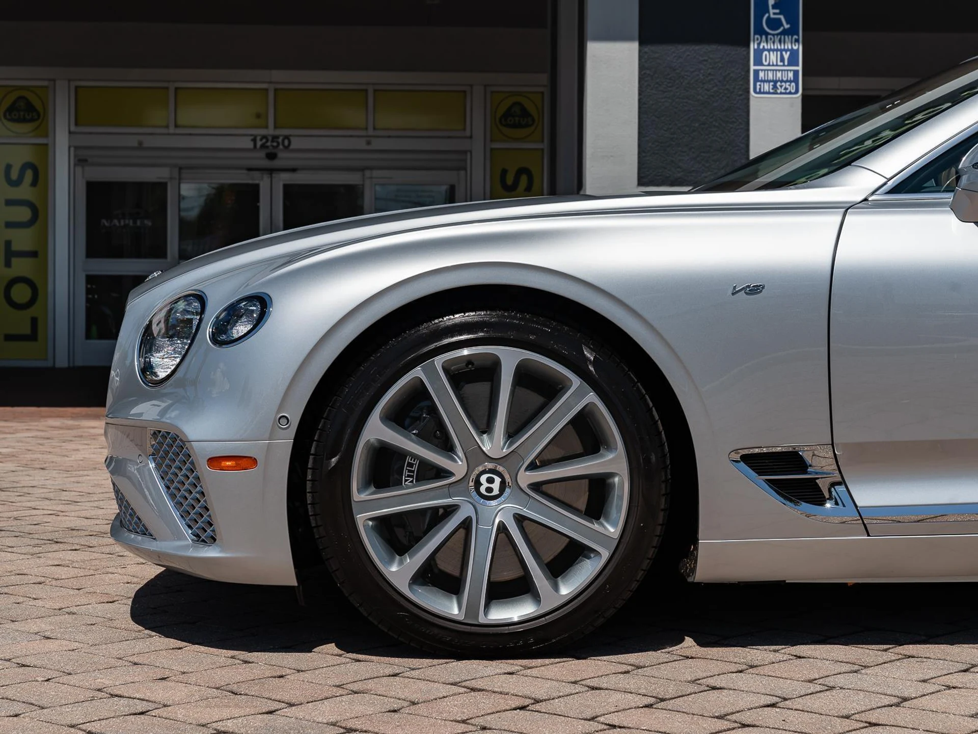 mph026_1826558321_Used_2022_Bentley_Continental_GTC_GT_V8_1777583151_3729247c5b