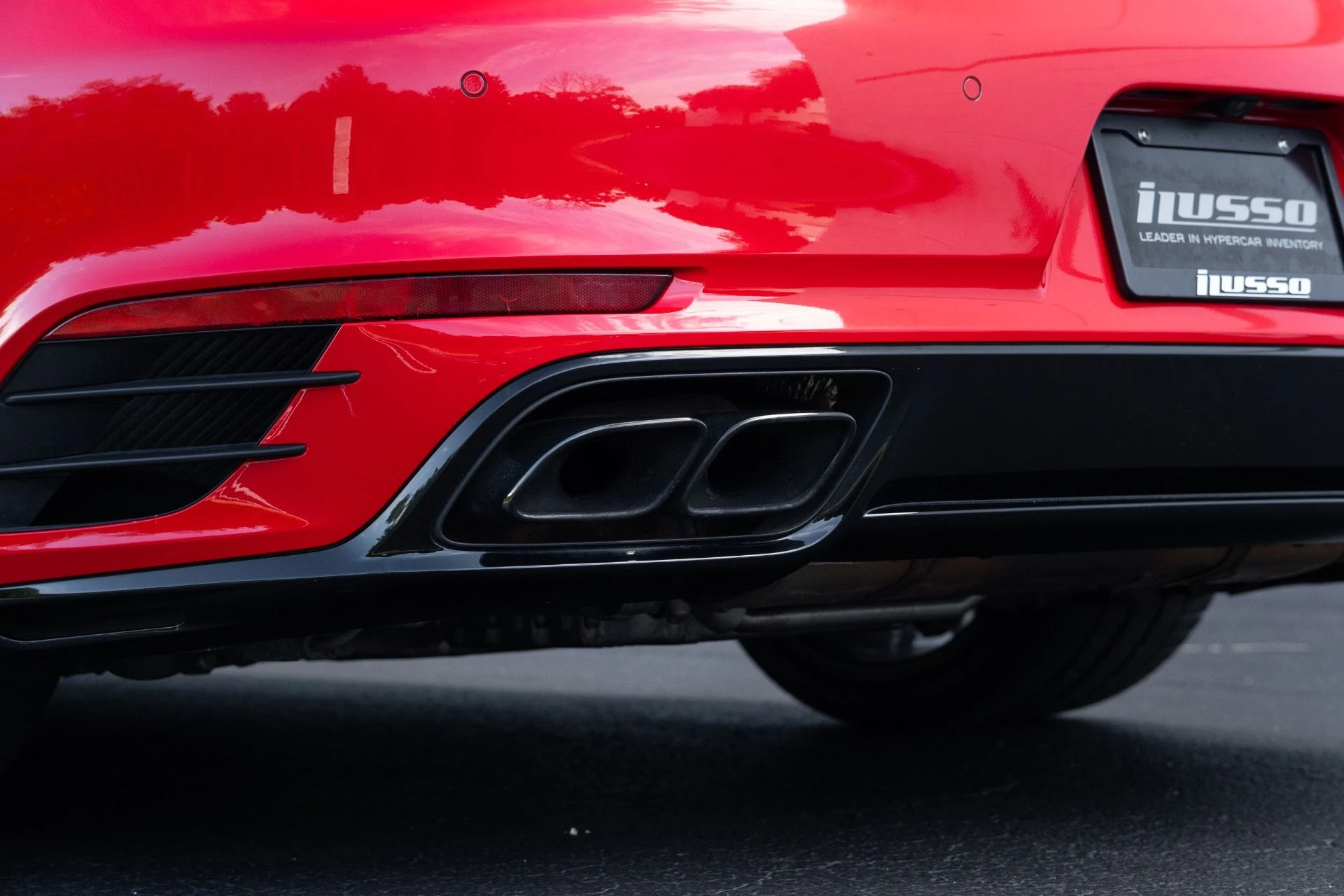 mph026_1826748204_Used_2019_Porsche_911_Turbo_S_1778703319_e9f4fc3a8c