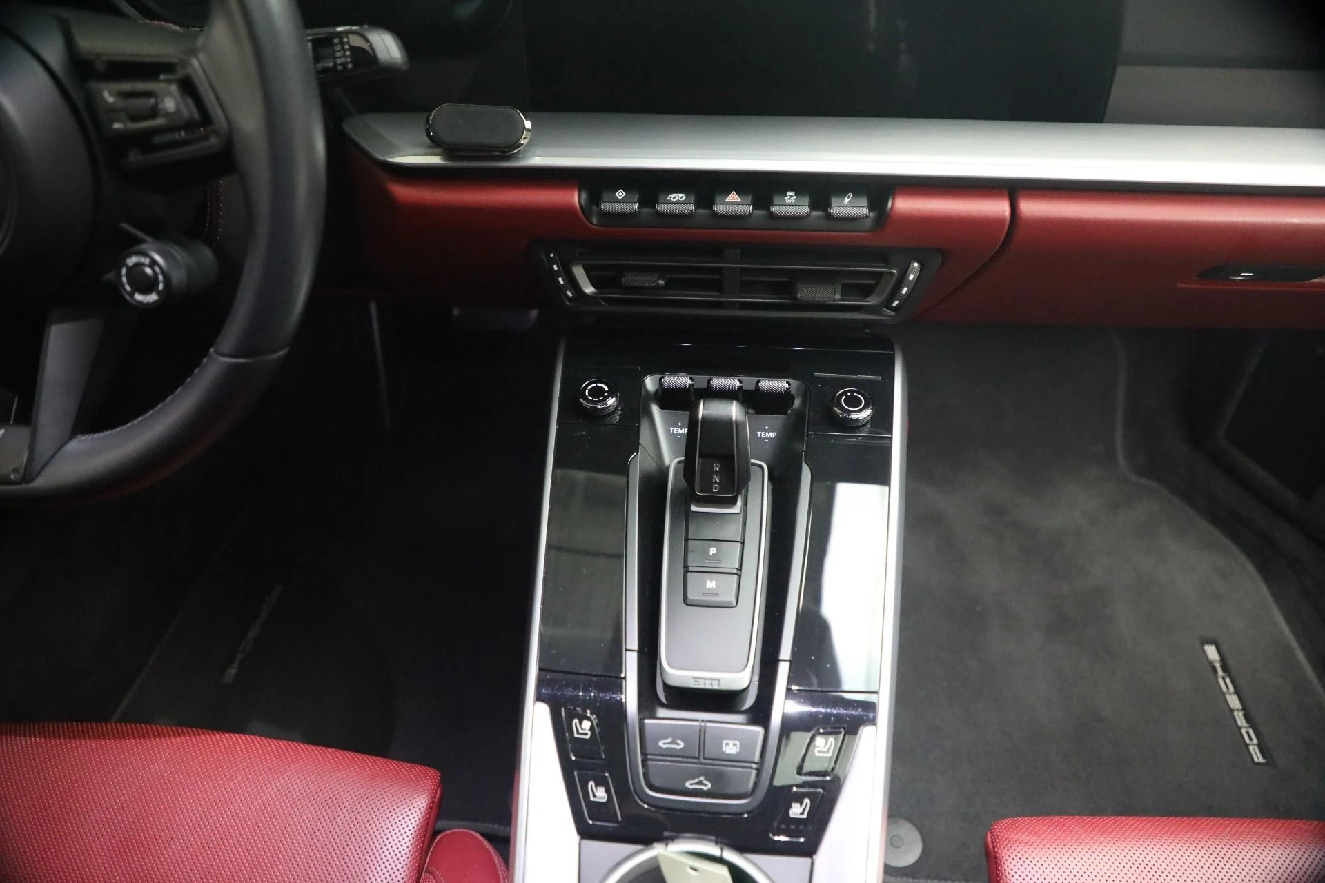 mph026_1830438742_Used_2021_Porsche_911_Carrera_S_1776709663_aa0c5b1013