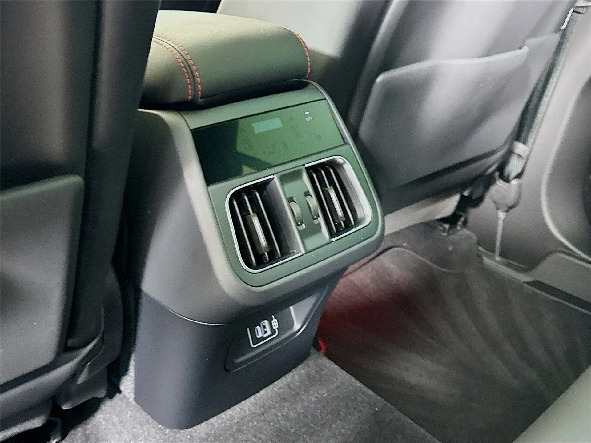 mph026_1830701192_f01cb39bbada1236f37af8683ee7fb00x_77db21213d