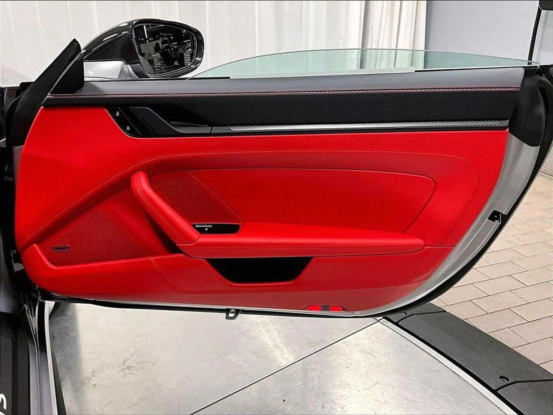 mph026_1831979142_u_L0te_CH_6_04_D9_WI_Av_Nfxx_E_He3_g_1b8f8afac2