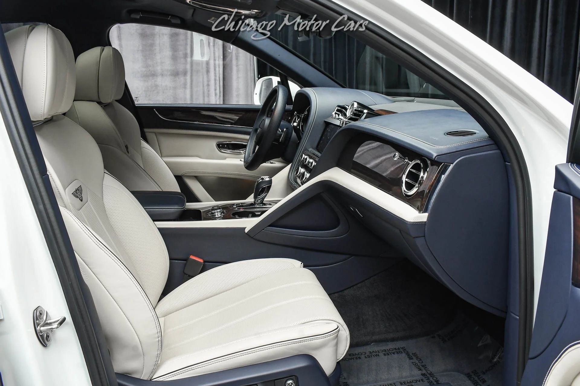 mph026_1834541454_13300_p27_l_41fc841481