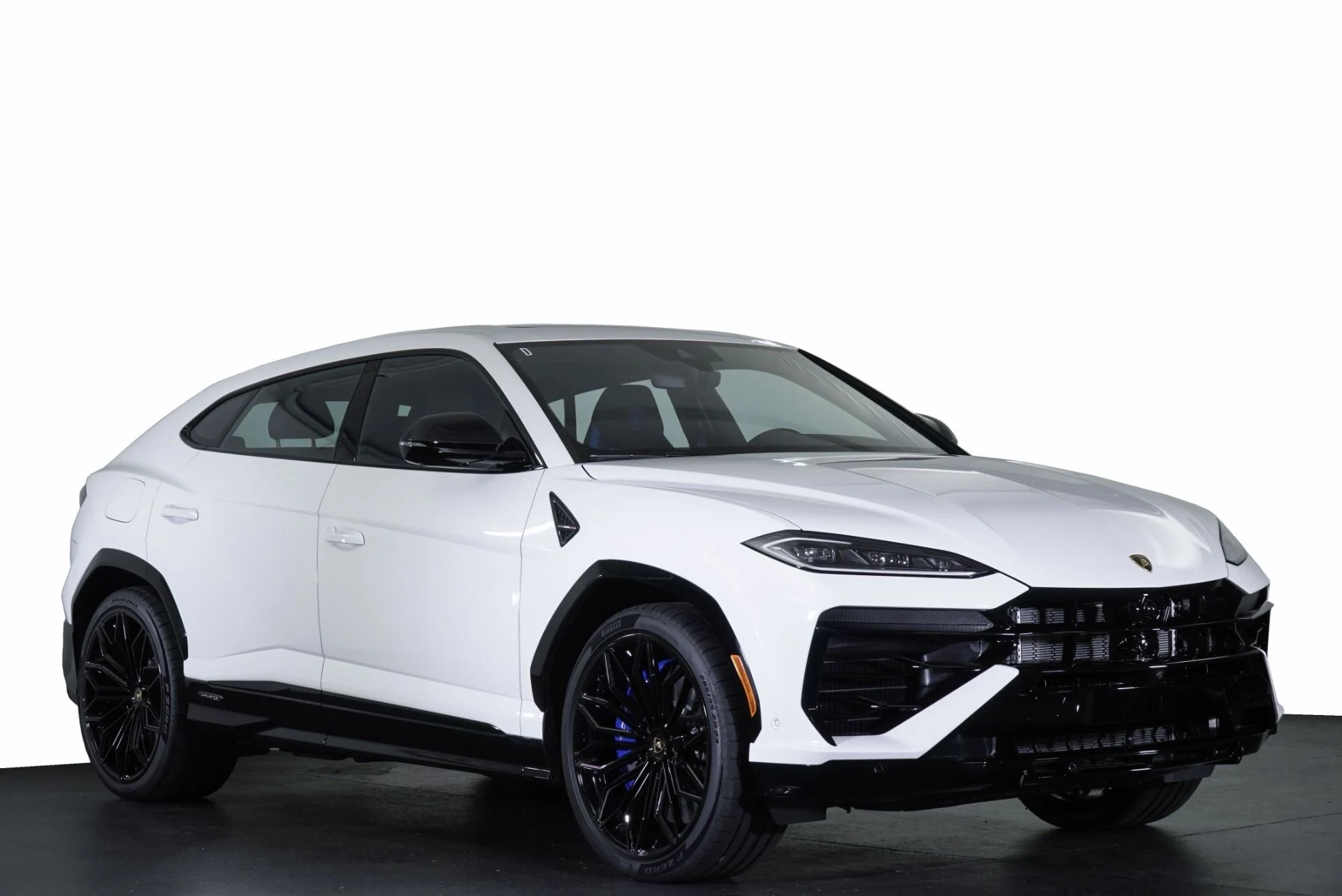 mph026_1841872337_New_2025_Lamborghini_Urus_SE_1760068344_cdda3c845b