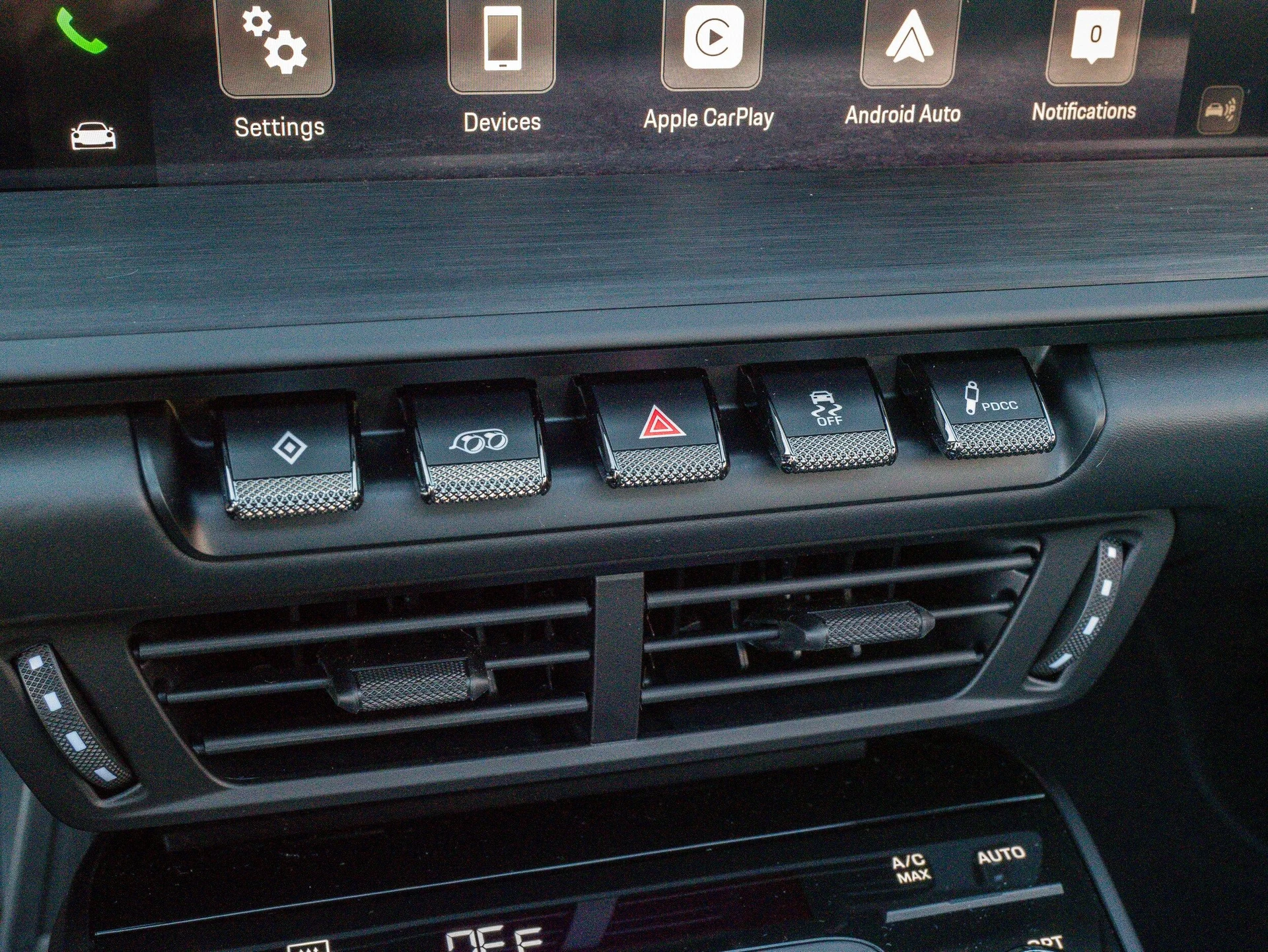 mph026_1842297973_156e48f2a3144584d6a4e4de6e6d4055x_f74da3d21d