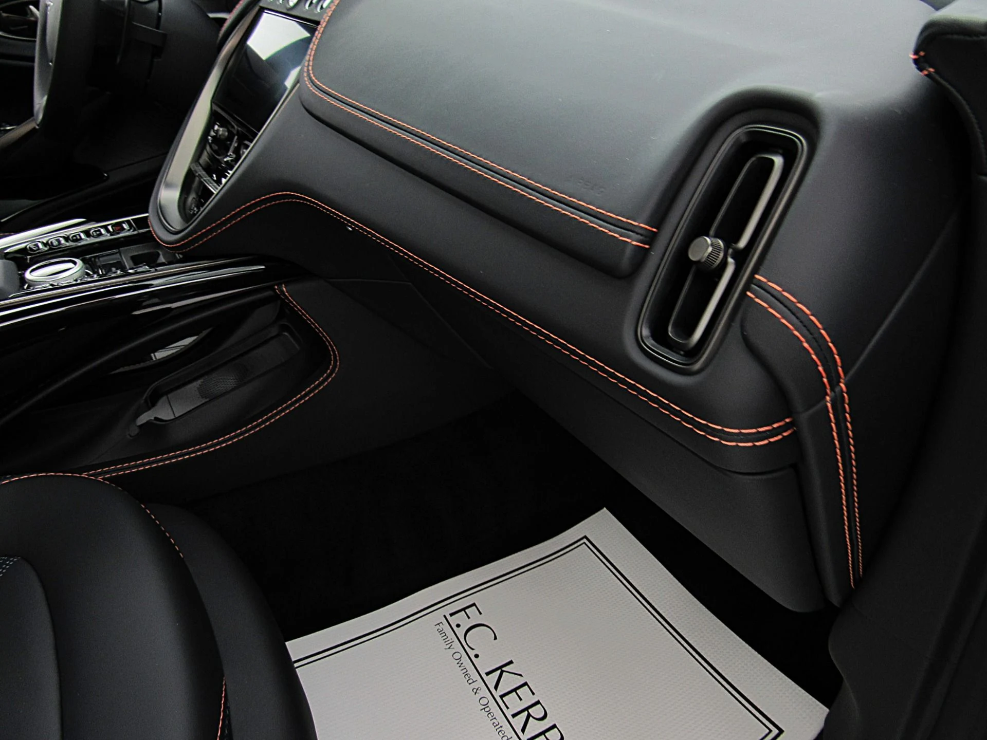 mph026_1842932470_Used_2023_Aston_Martin_DBX_f3a4dda196