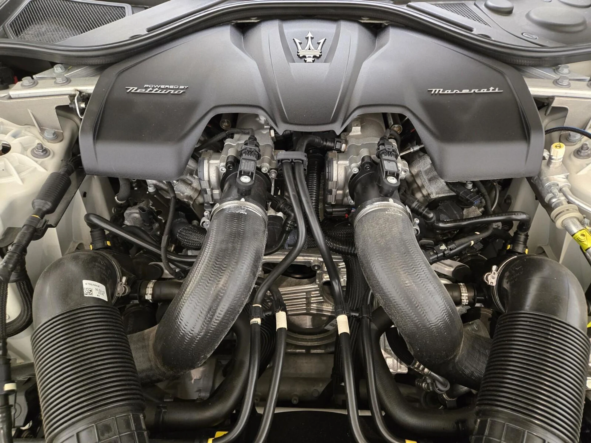 mph026_1847769426_Used_2024_Maserati_Gran_Turismo_Modena_1741349174_e358bdf47e