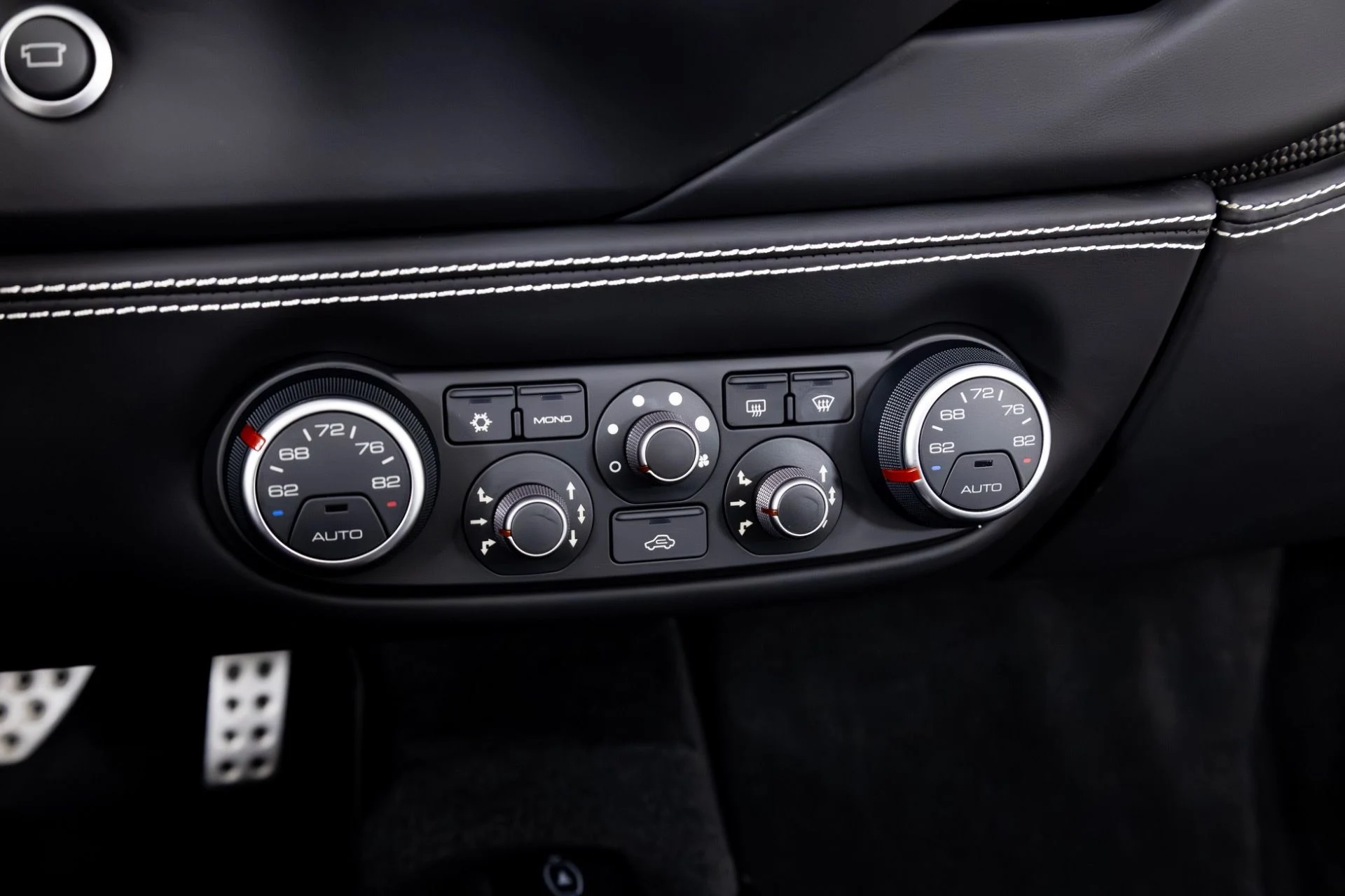 mph026_1849511284_Used_2018_Ferrari_488_Spider_1768934436_901e198e54