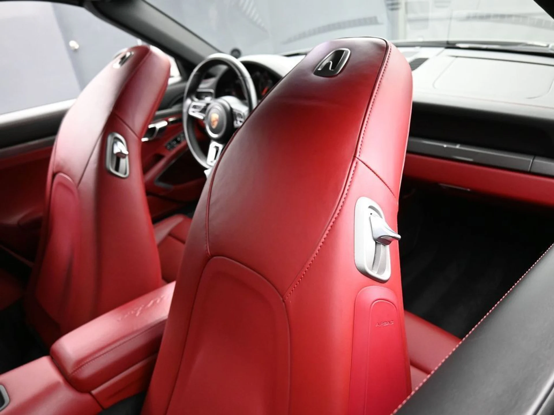 mph026_185266618_5ac9b8e0_6838_46ab_a63e_424f47d79229_97d0e34be0