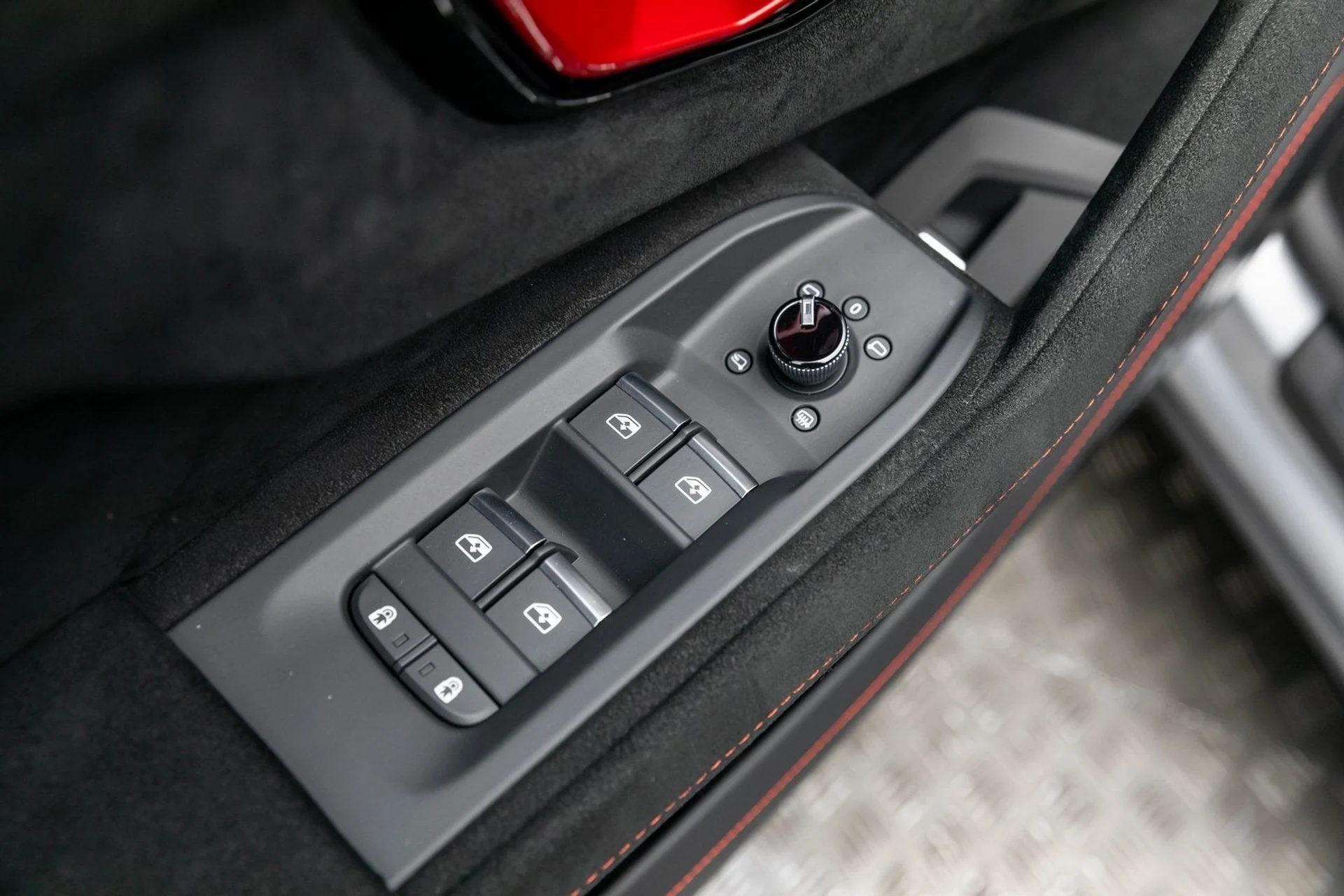 mph026_1853006326_27_57f4c00e72