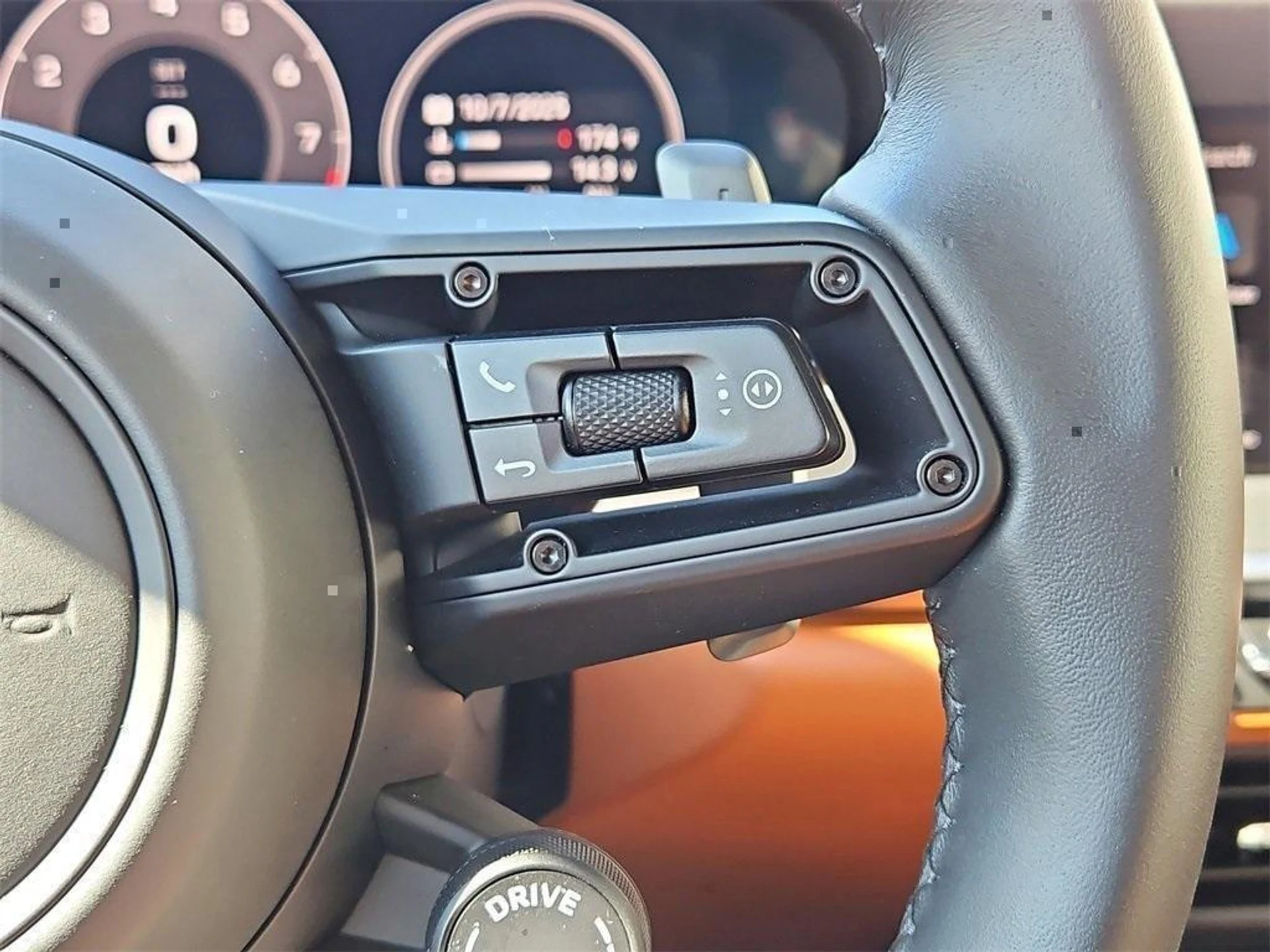 mph026_1854980406_ss_C_Mg7k_Sss_Rsrs_K_Jo6nah_B_Cohk0_010d713847