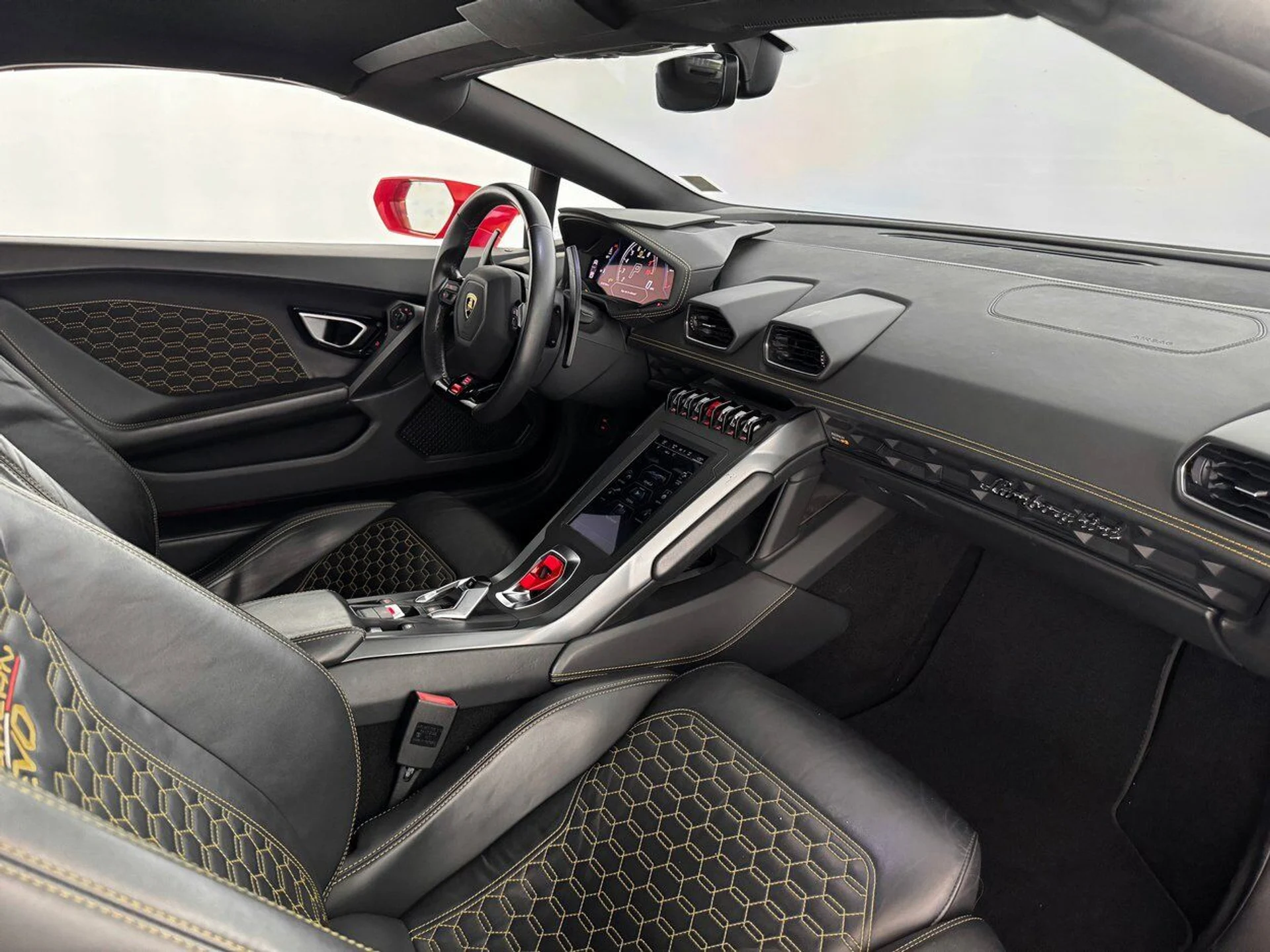 mph026_1857622451_fb59f80628ebd92940075340ce3de501_6793761850