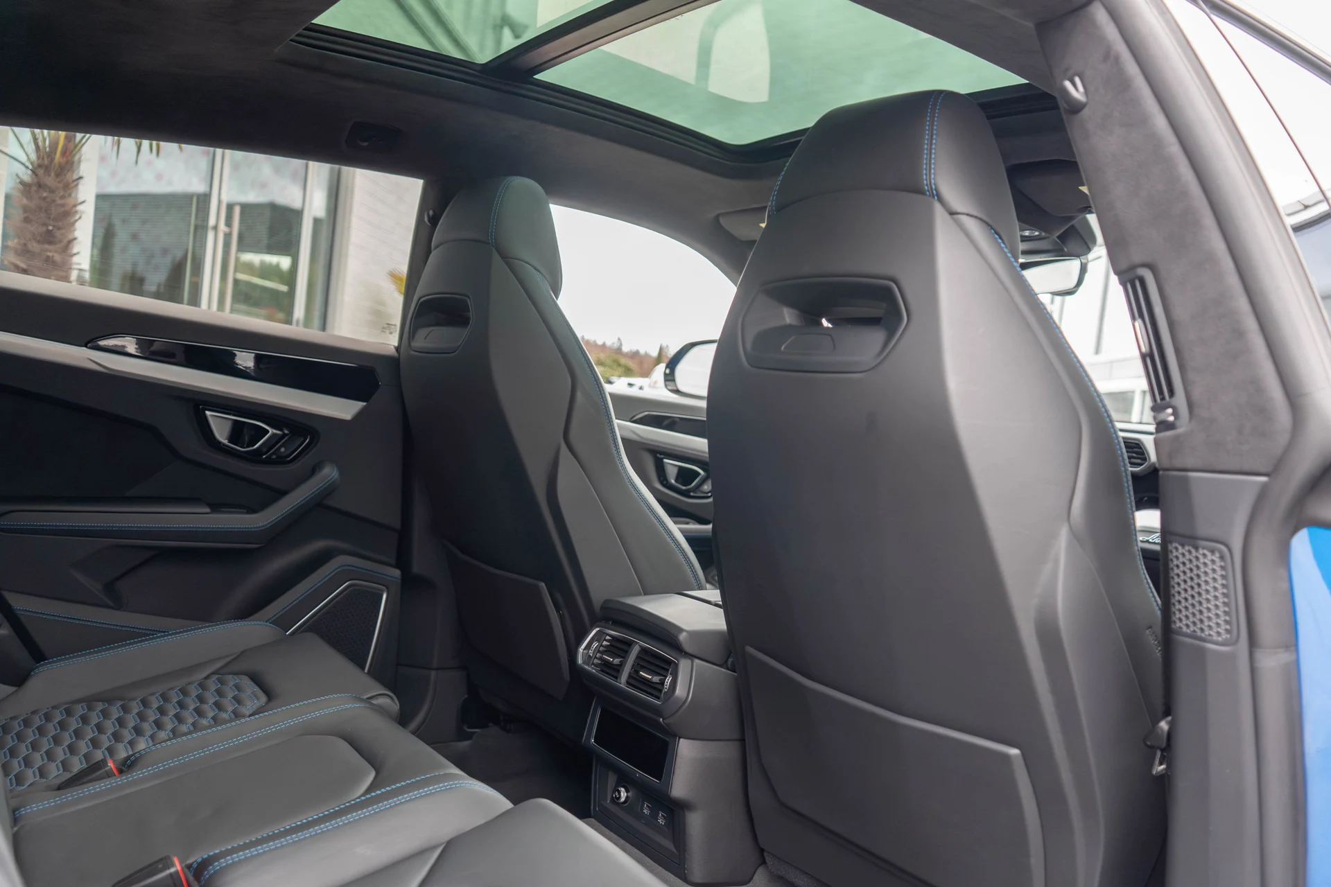 mph026_1866585973_27_d668829eae