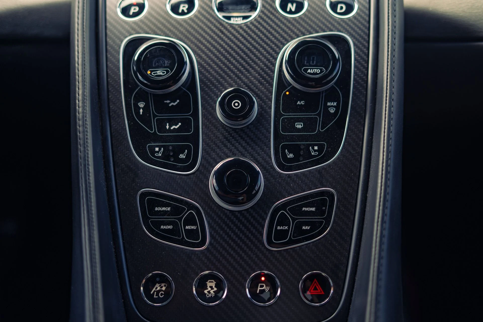 mph026_1874136437_Used_2014_Aston_Martin_Vanquish_Carbon_Exterior_Package_1783458978_f404f0feb6