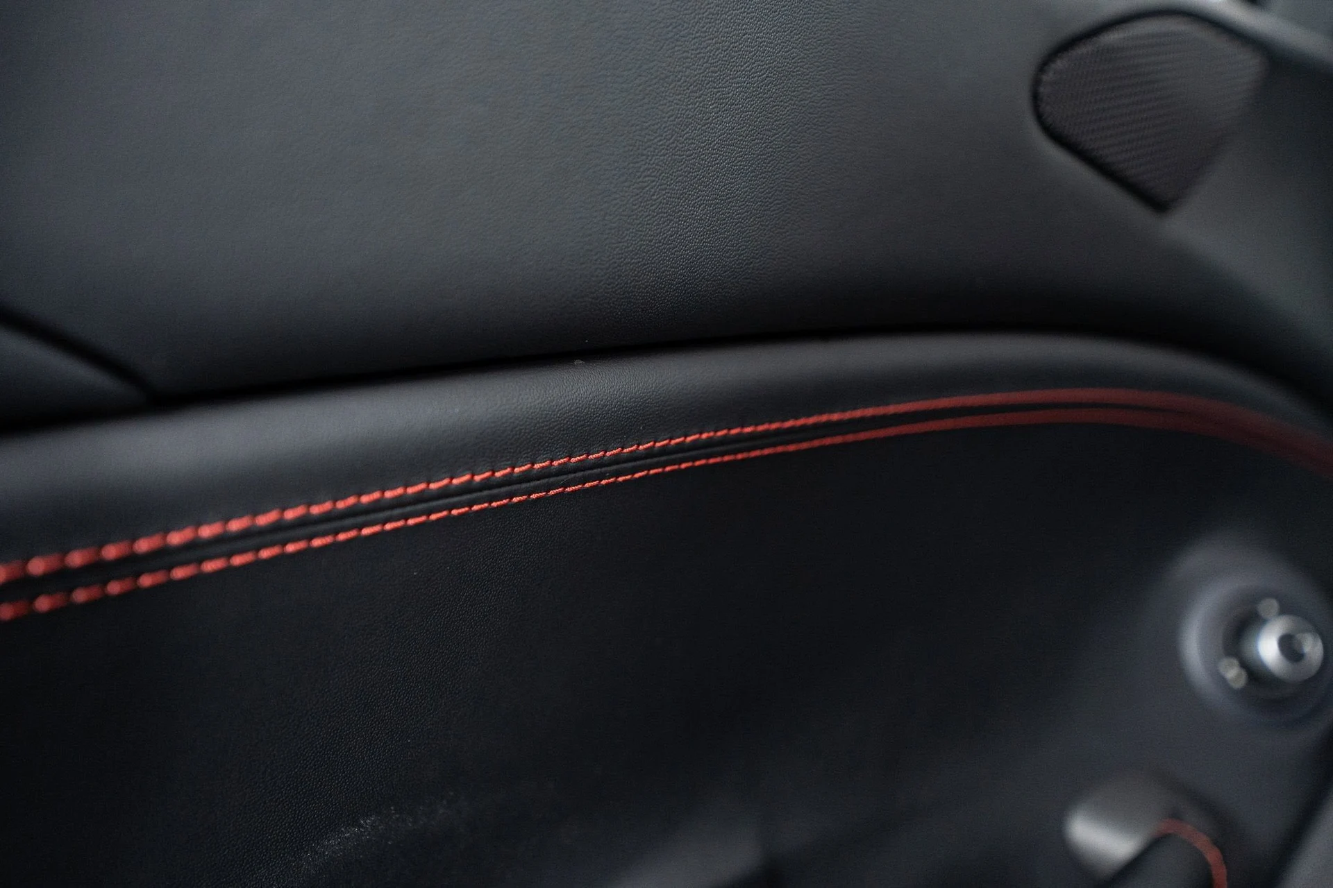 mph026_1880676237_16fafff960b14eb79691f11732d850a1_283db2db81