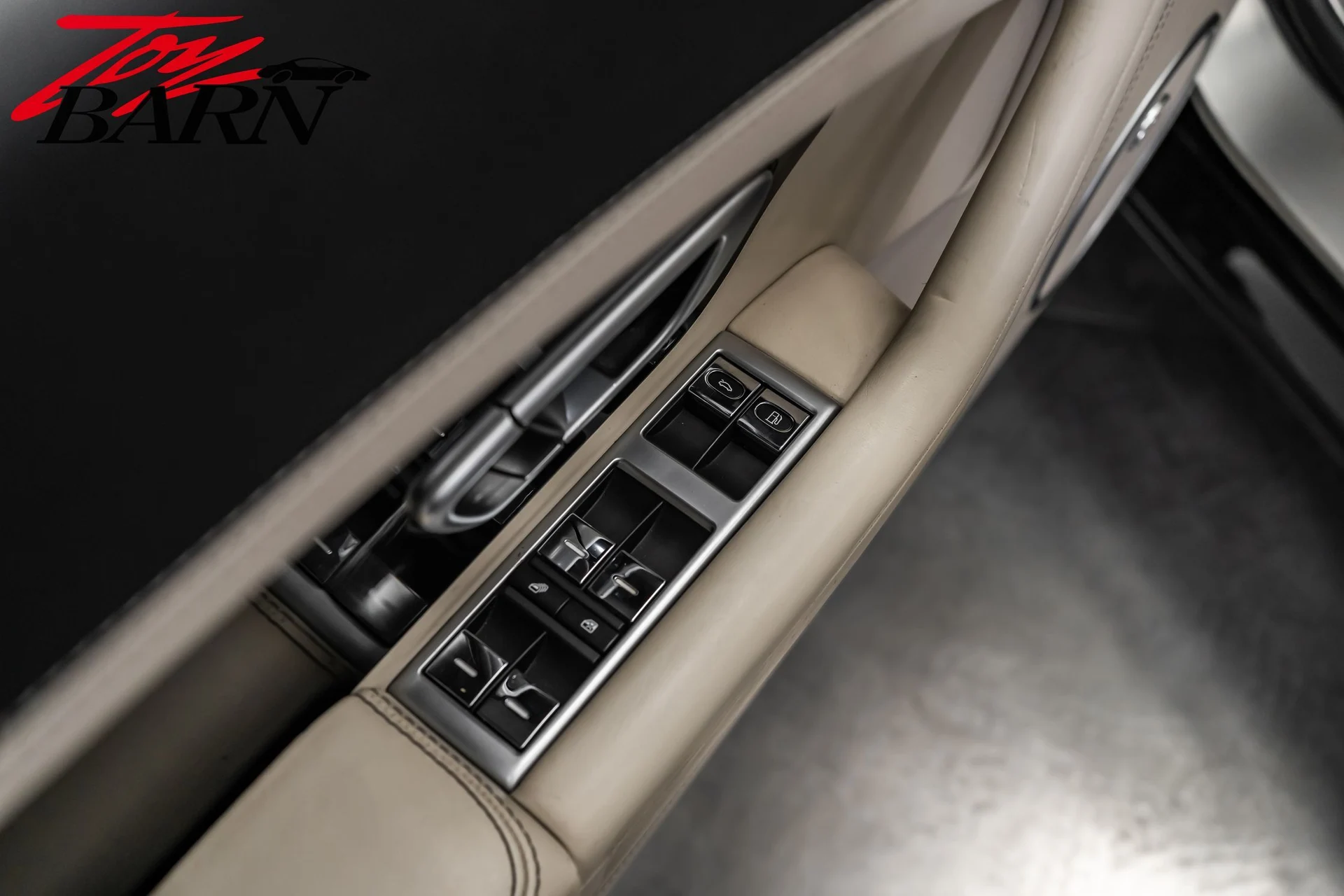 mph026_1886551438_f8e6e9bfff1b4de4cdeda48bf46617e5x_899cb90a75