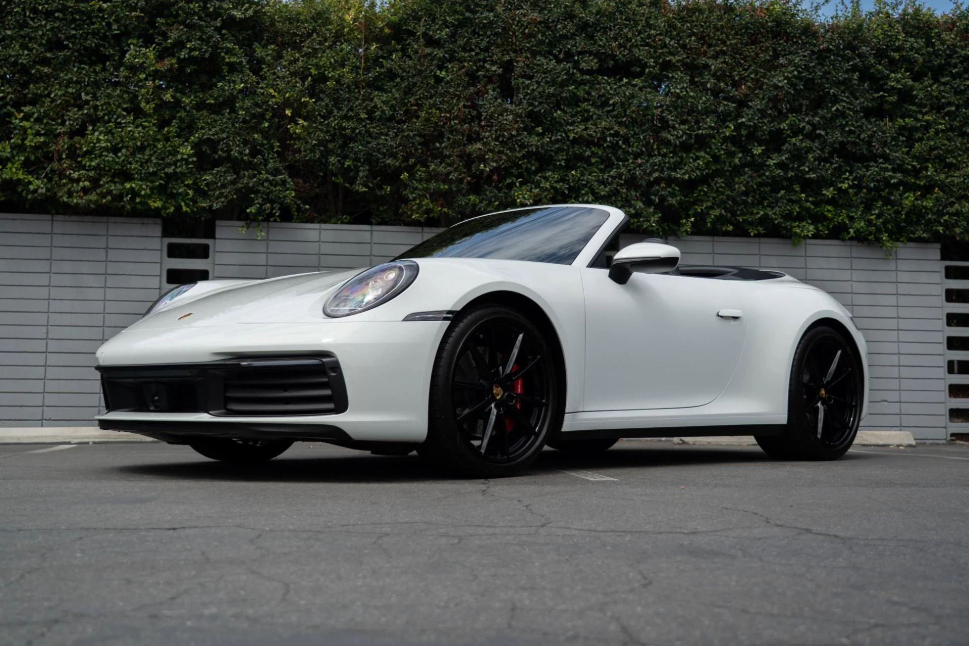 mph026_1891494066_Used_2020_Porsche_911_Carrera_S_1756149936_bca33fa8a1