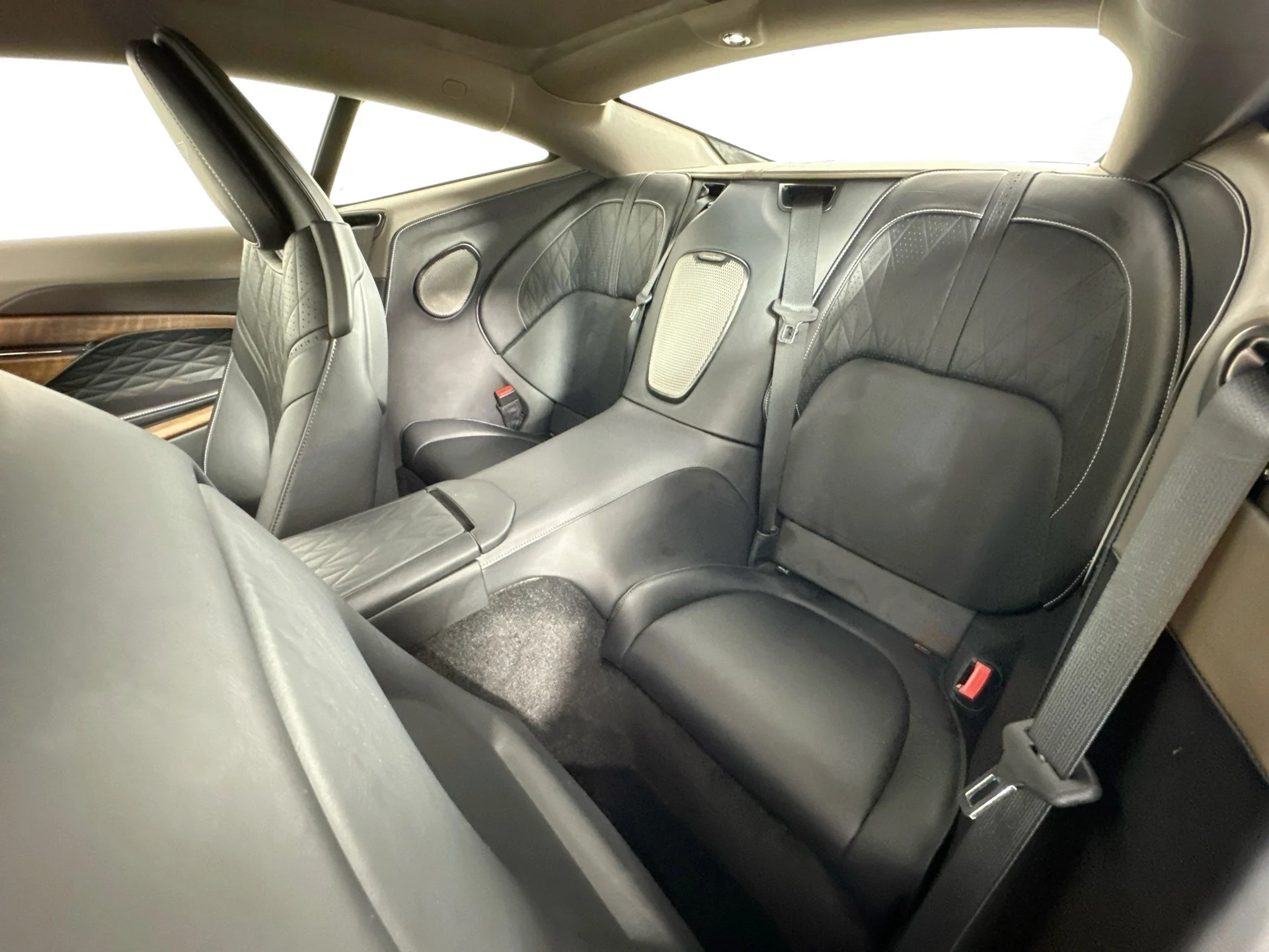 mph026_189429703_27_d7e52a8a46