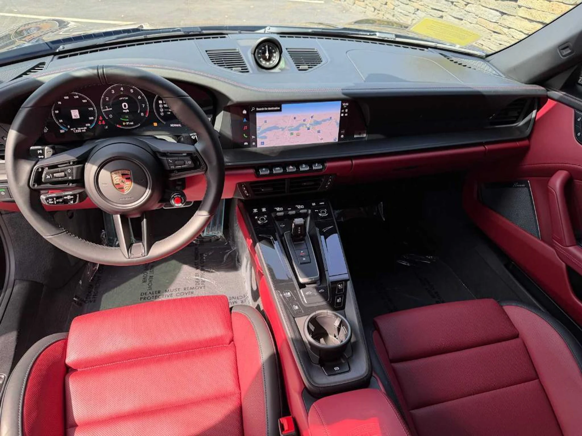 mph026_1894655274_us_Shptu3ur_TFM_1_Z2_N7_Lhvfq_Mc_GI_2ae78f78bf