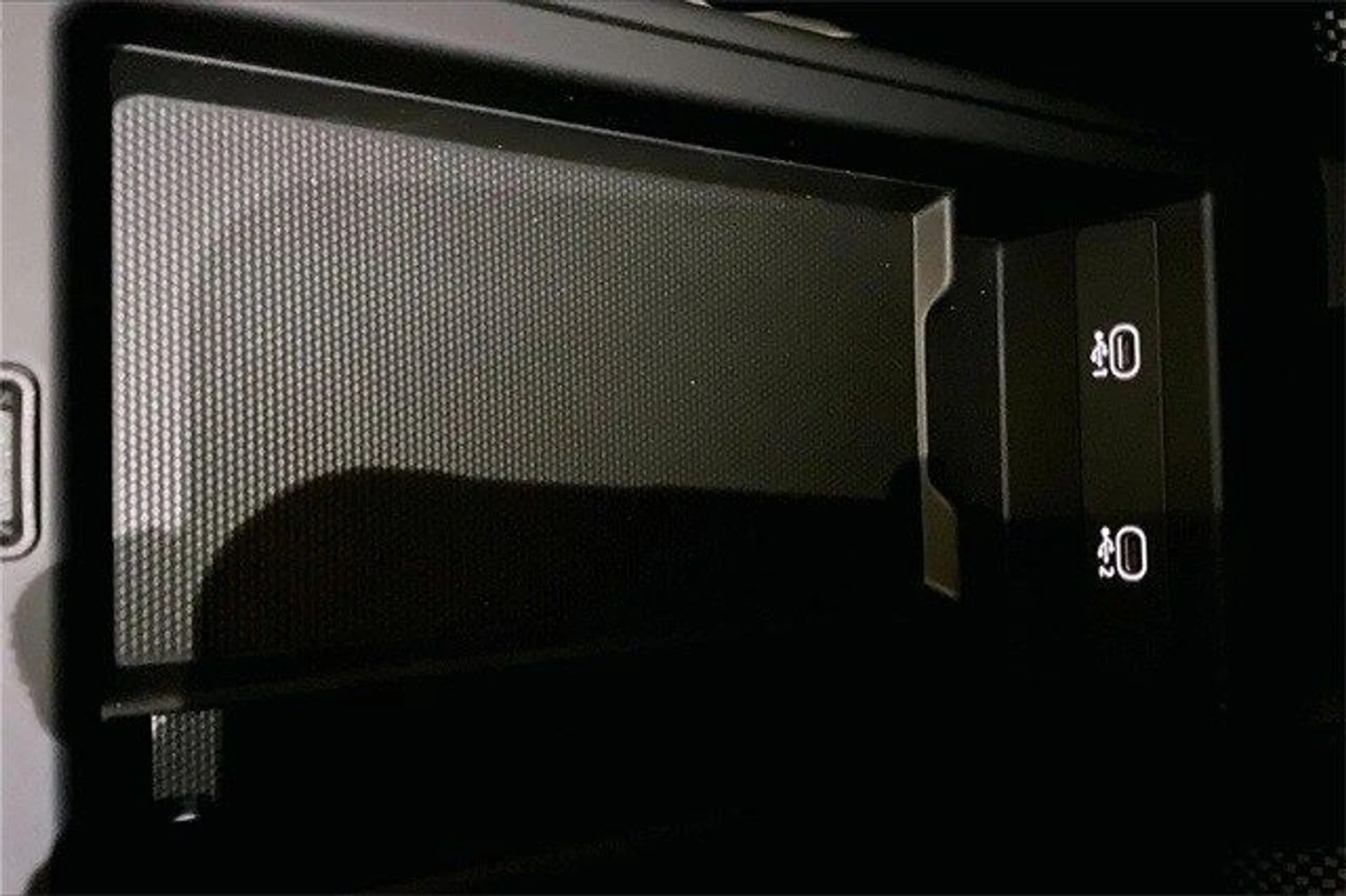 mph026_1903050907_b233022ea122761336f9fc45ba73f0aex_ad19687b7c