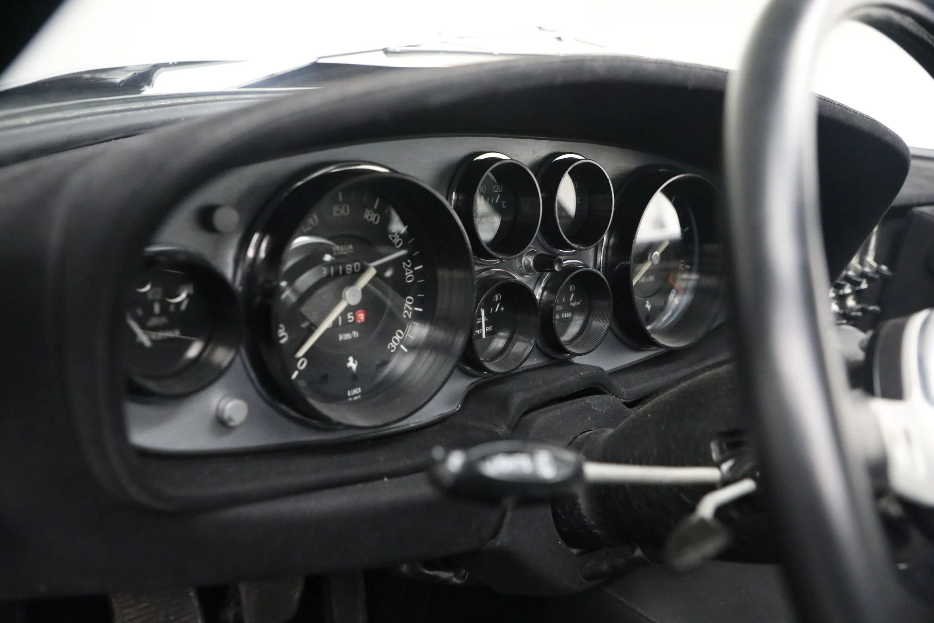 mph026_1908573723_Used_1971_Ferrari_365_GTB_4_Daytona_1770668334_34eec09908