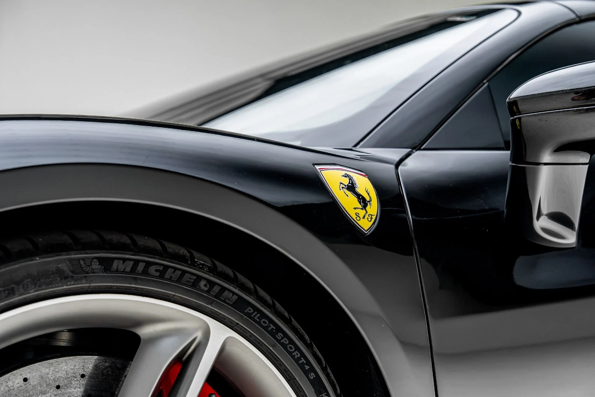 mph026_1911057616_Used_2024_Ferrari_296_GTS_1784751481_bf76e604f9