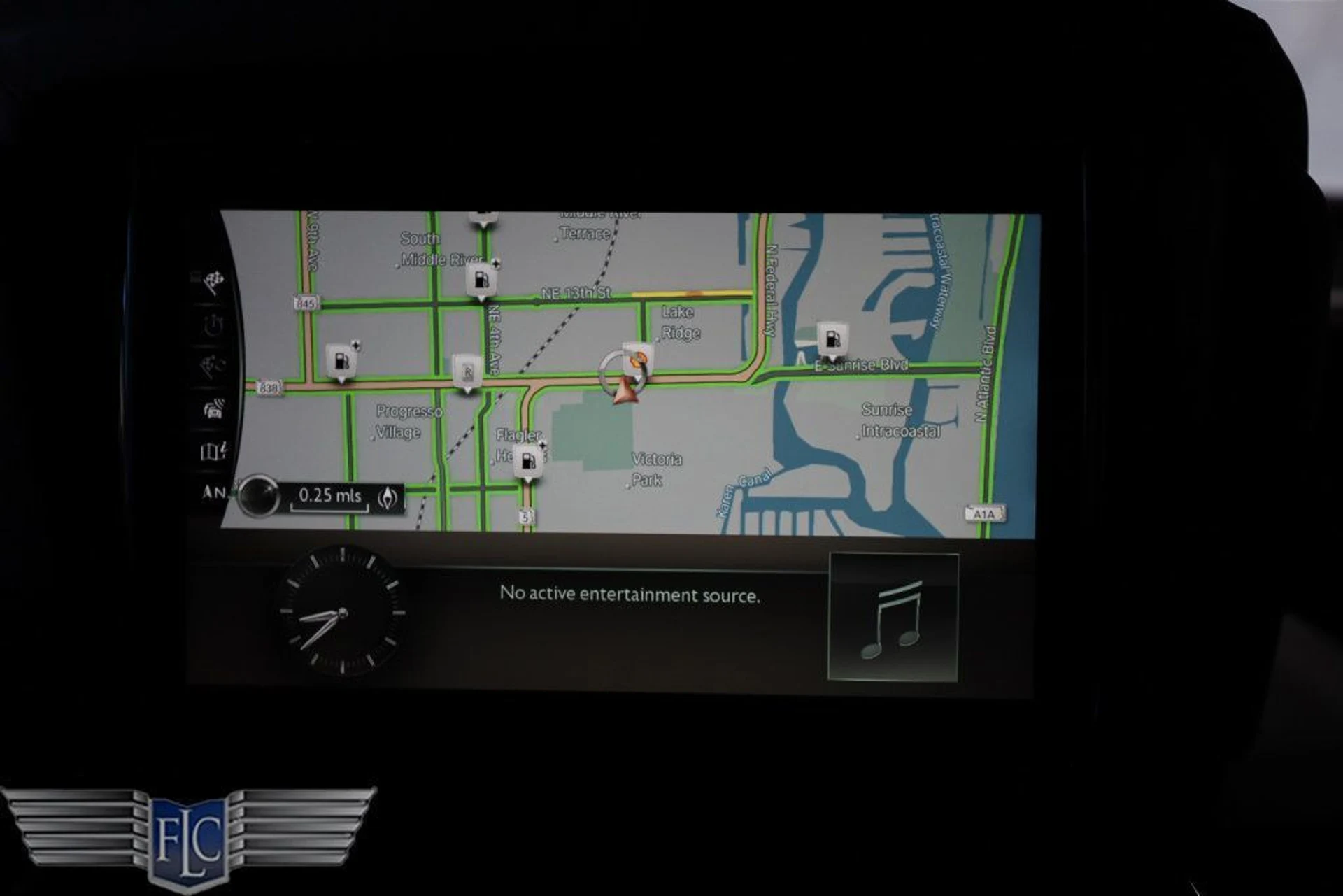 mph026_191159339_used_2022_rolls_royce_phantom_sedan_9689_23002313_27_1024_ae1444314d