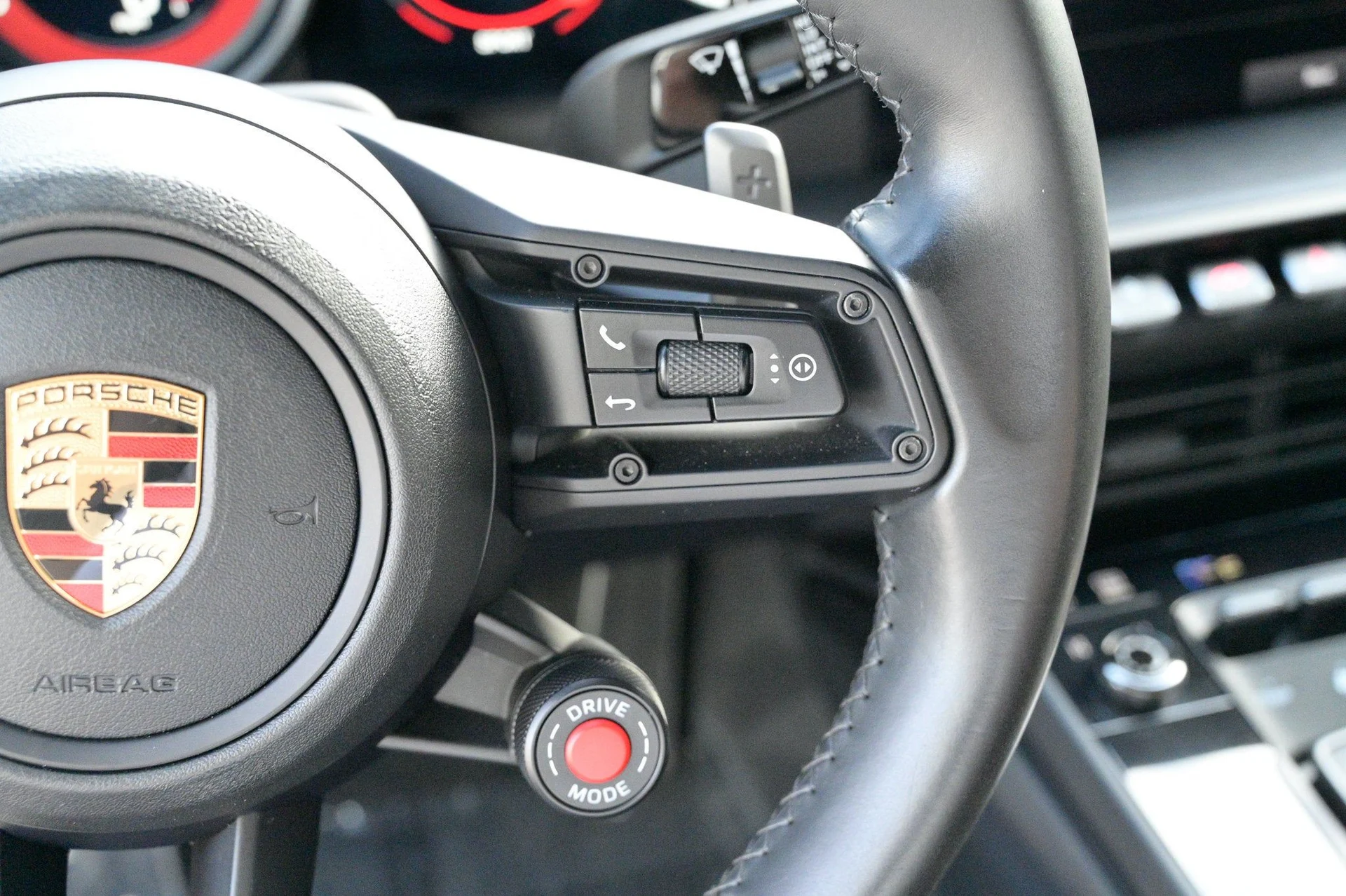 mph026_1911928511_781b5fd85ffa4bf6b2cc557278f41104_257555bc14