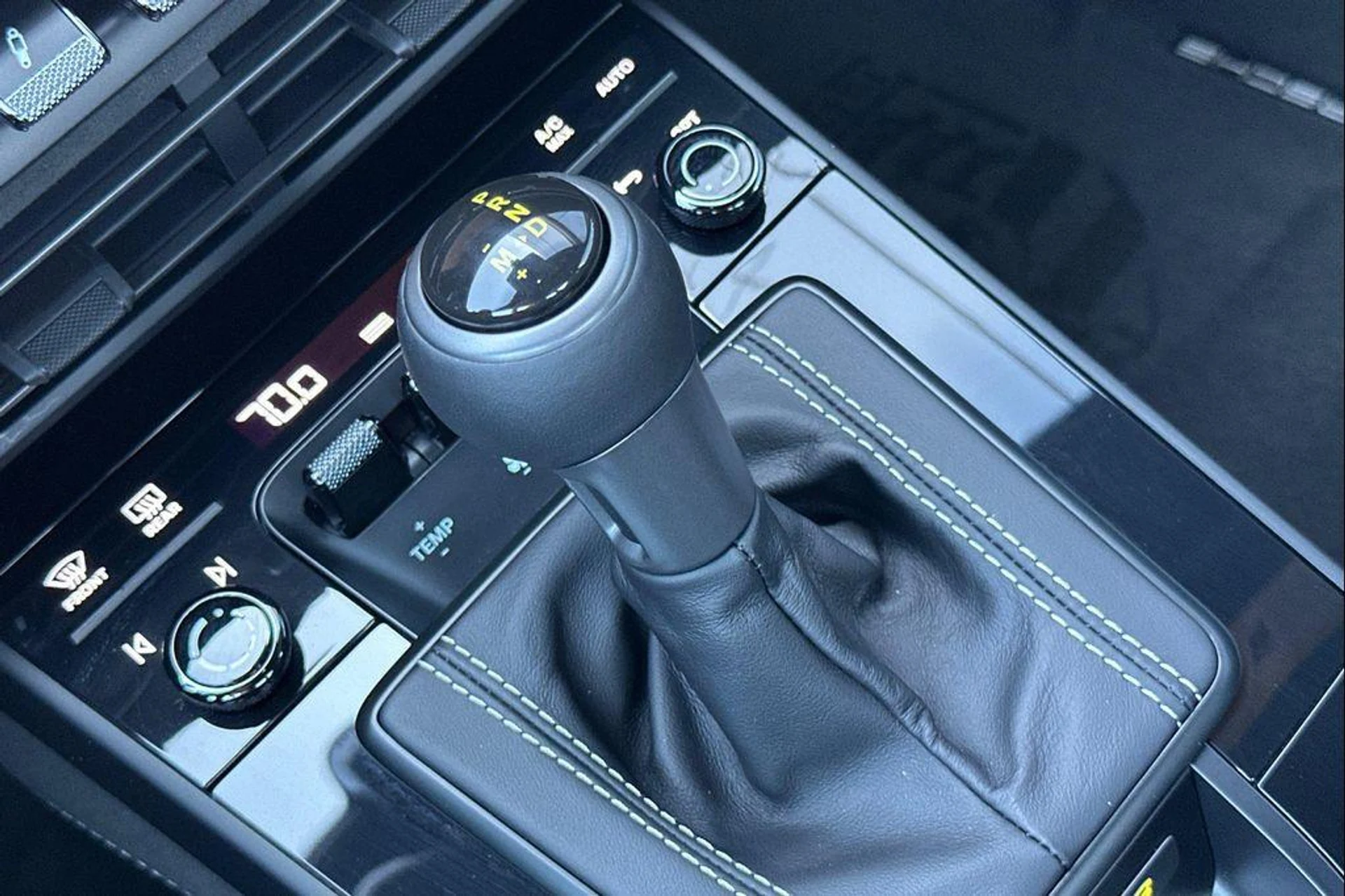 mph026_1912757957_4rh_Gtx_Lxqh_Fy_V5_ajc6t9_Nif_Y_Ww_9d4b75f371