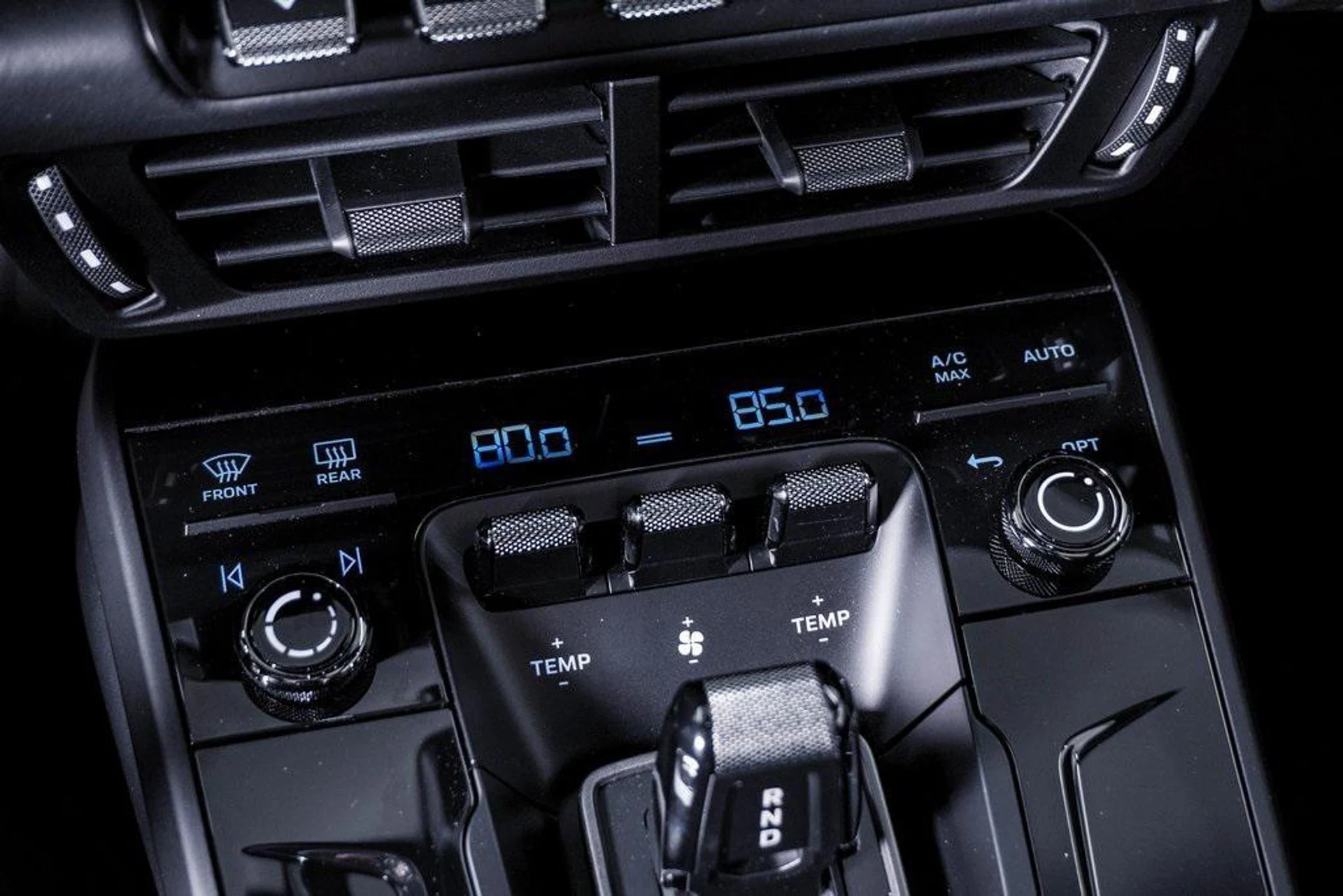 mph026_1924915327_YX_nxej_y6_OR_31as0u_M0d_SA_Cf_Y_3afc36555f