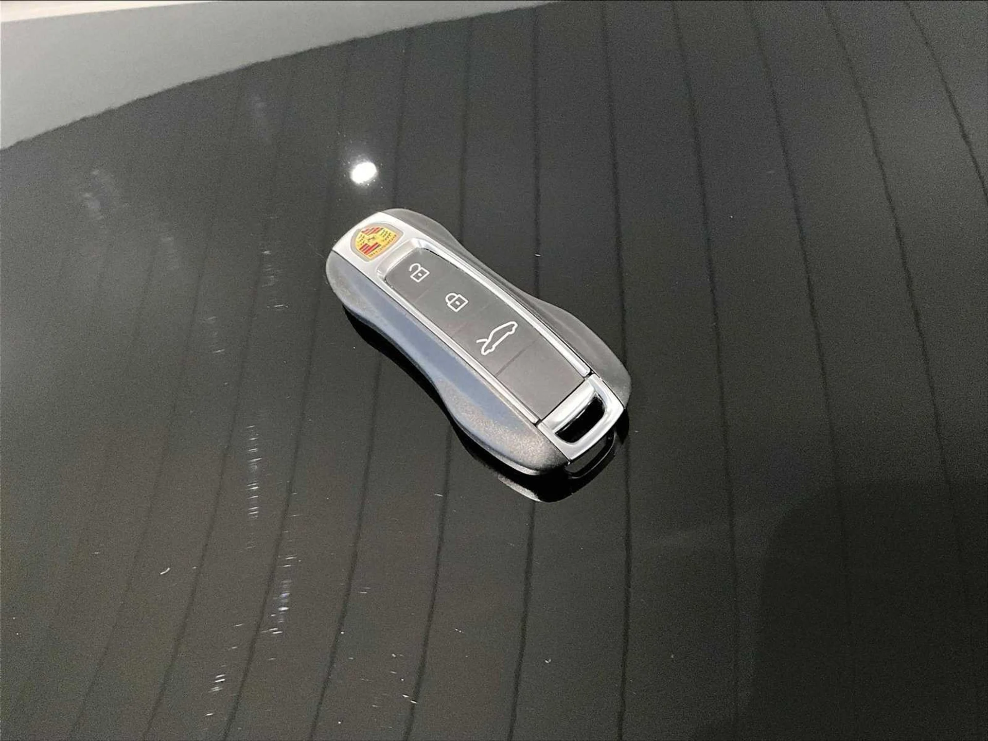 mph026_1927360654_68ec094c6a37bdf8d552f82a2324c728x_d7856e0243